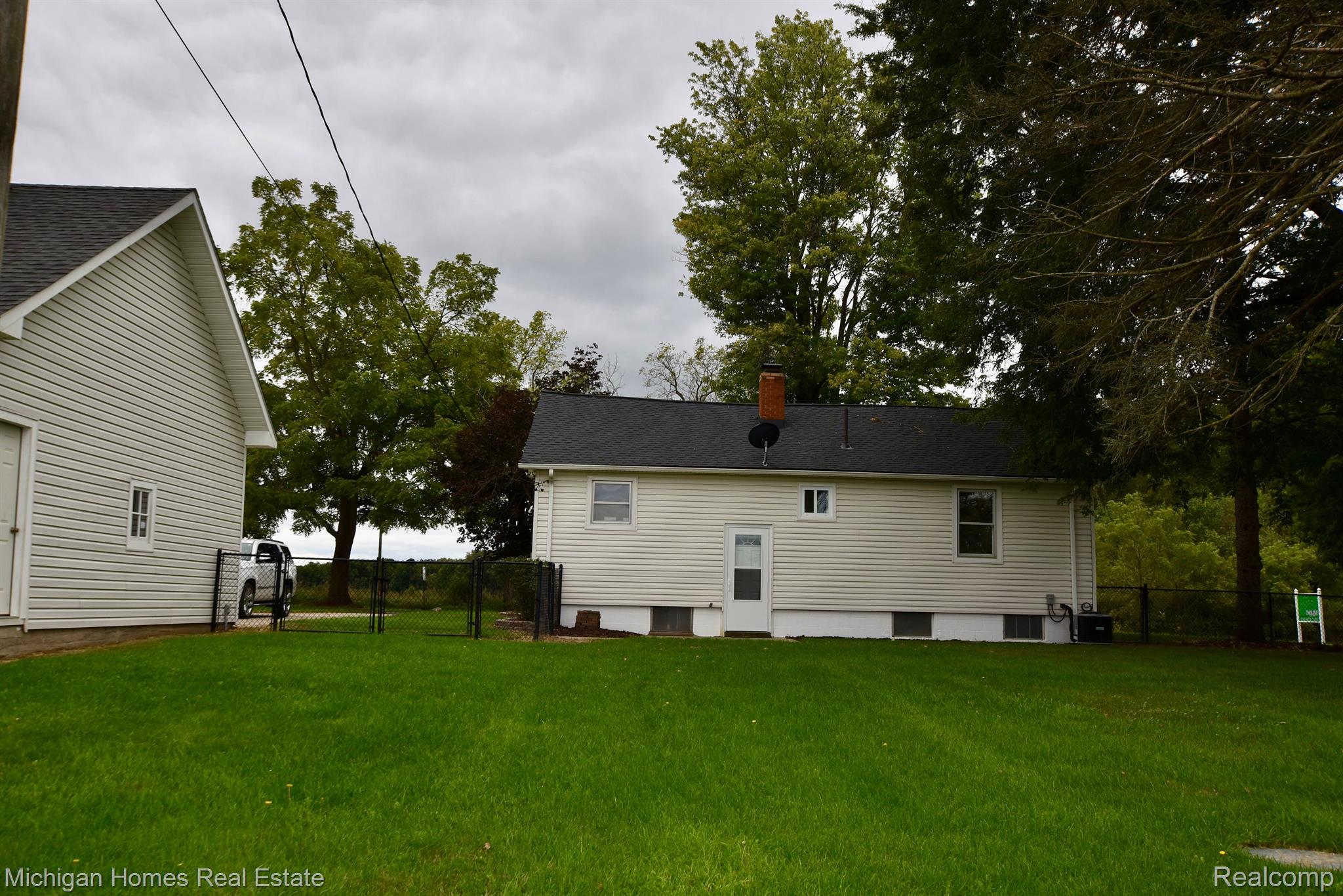 8151 Clyde Road
