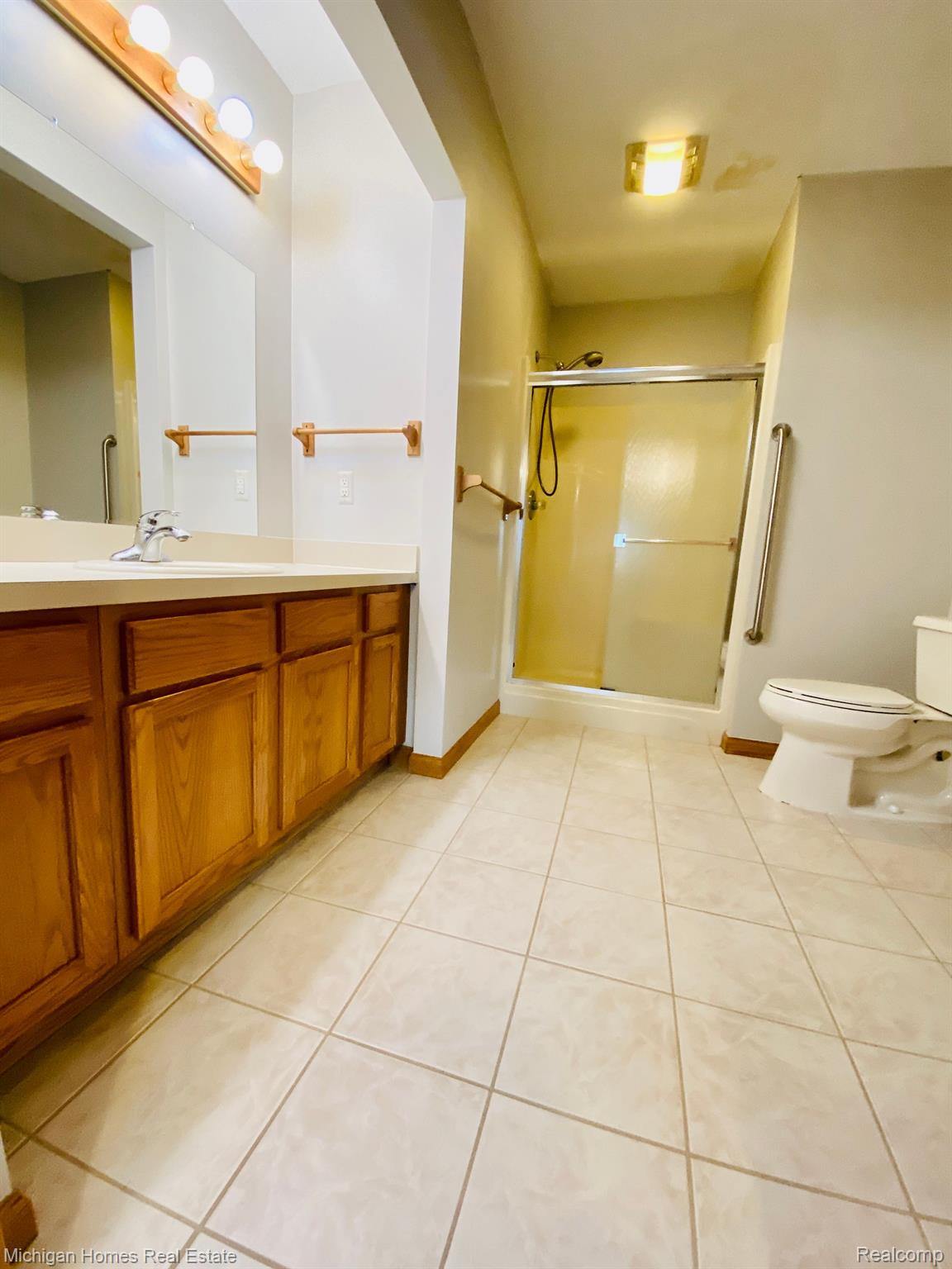 8209 Clyde Road Unit 2