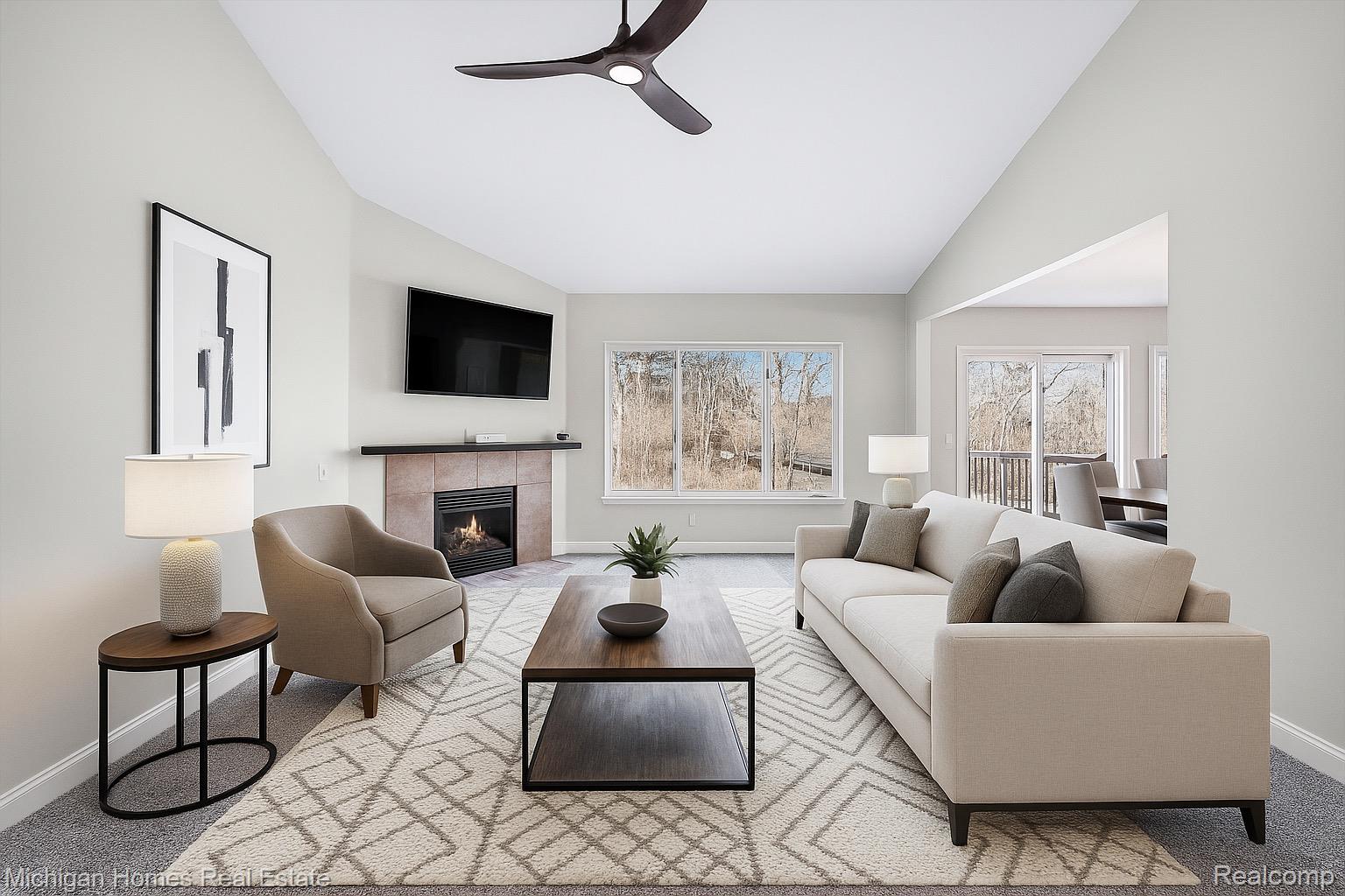 8096 Peninsula Circle