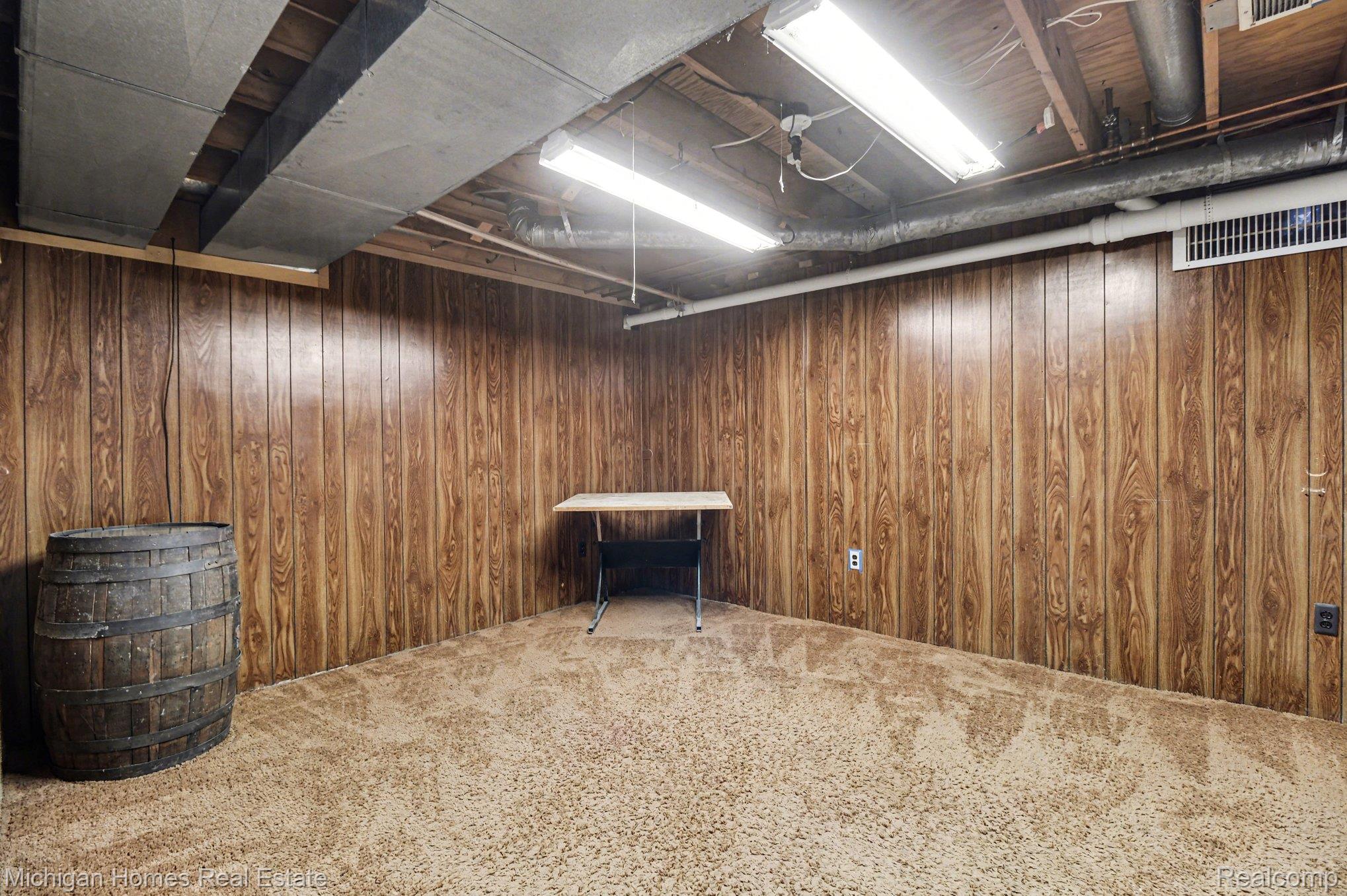 885 Rustic Village Lane