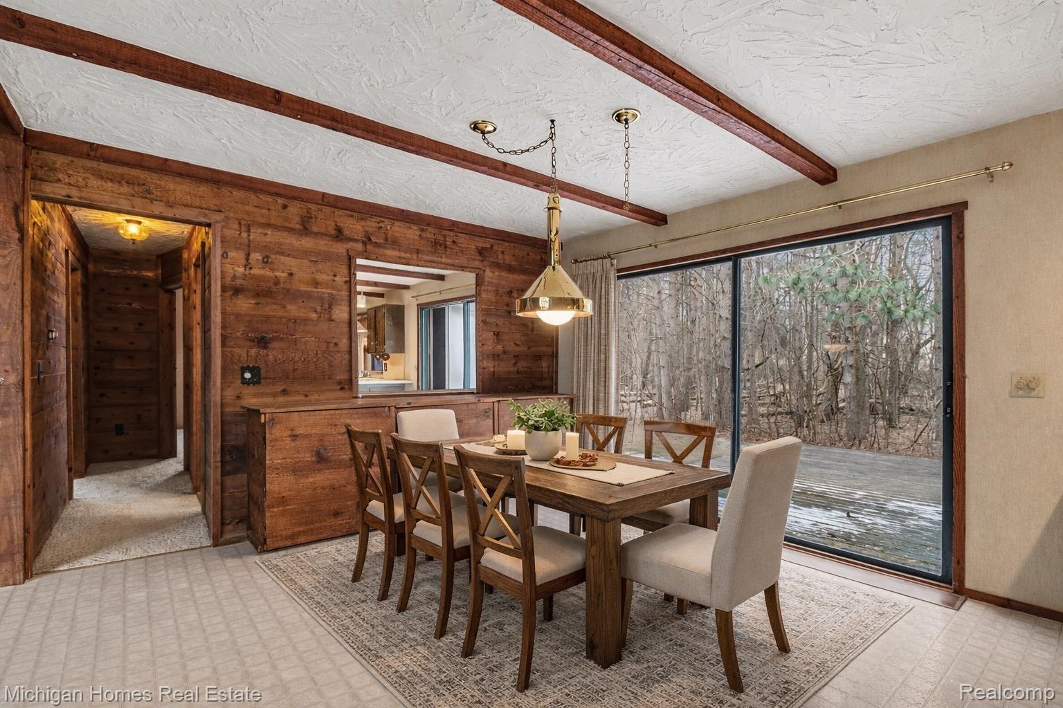 885 Rustic Village Lane