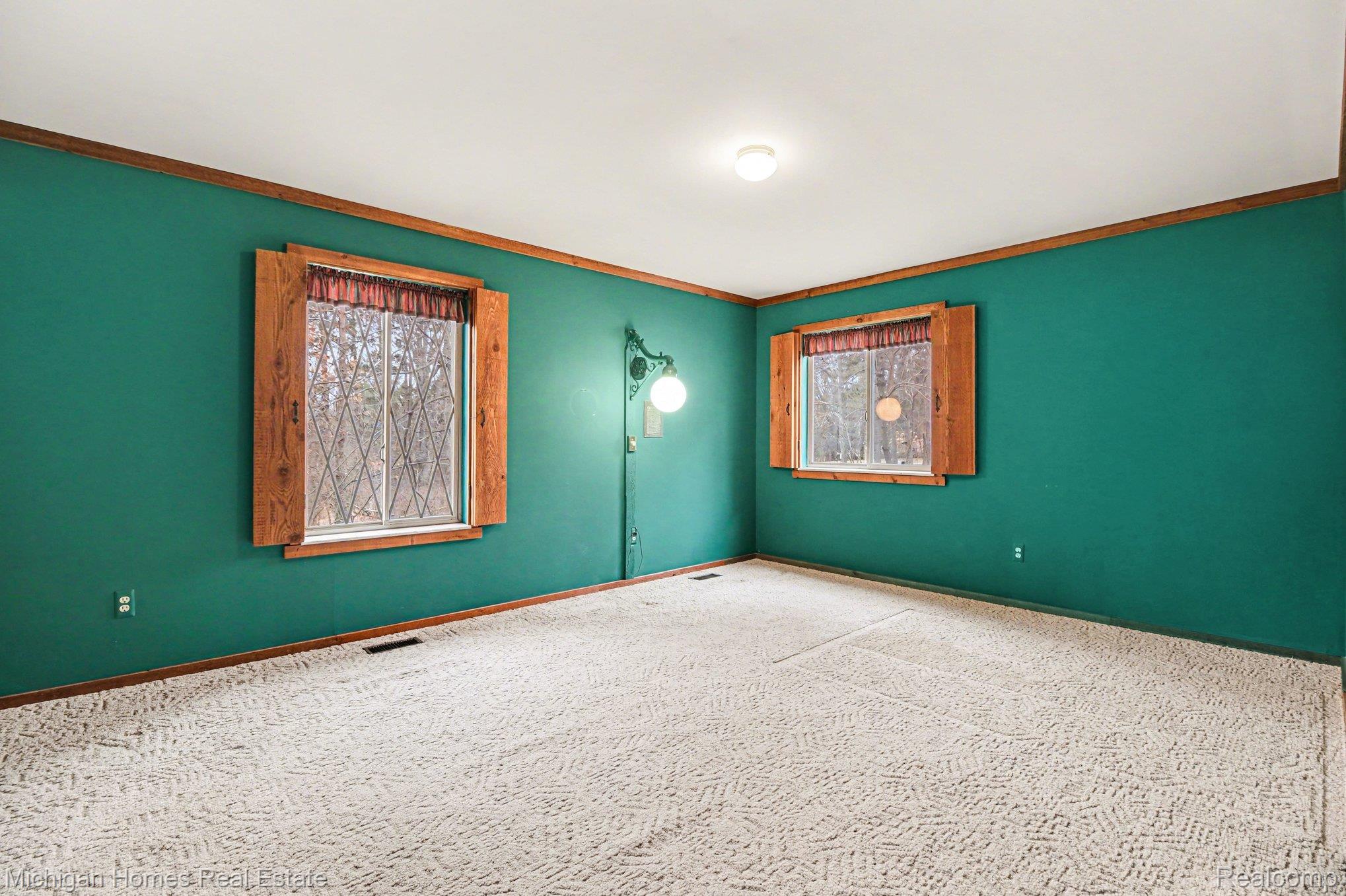 885 Rustic Village Lane