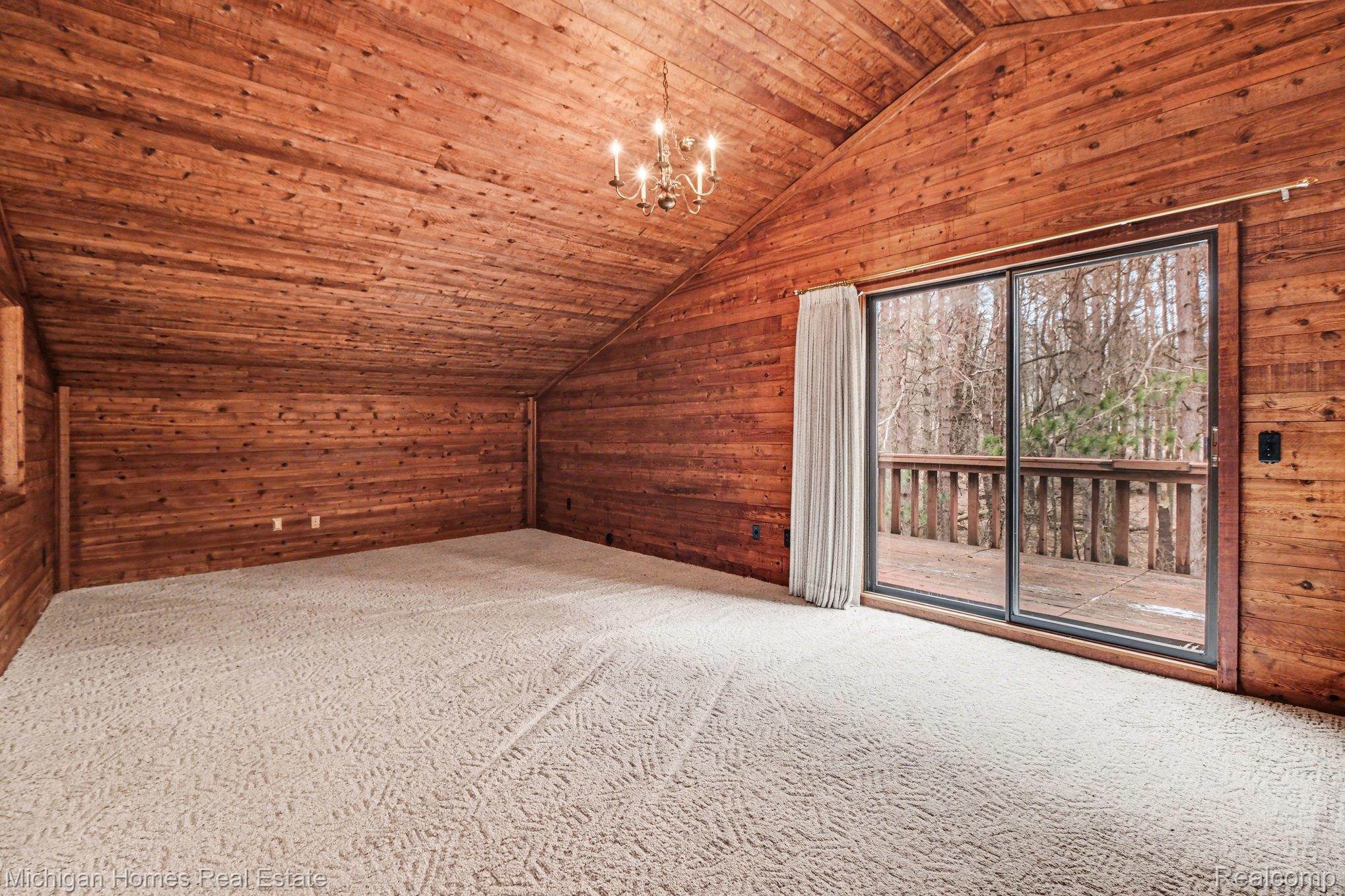 885 Rustic Village Lane