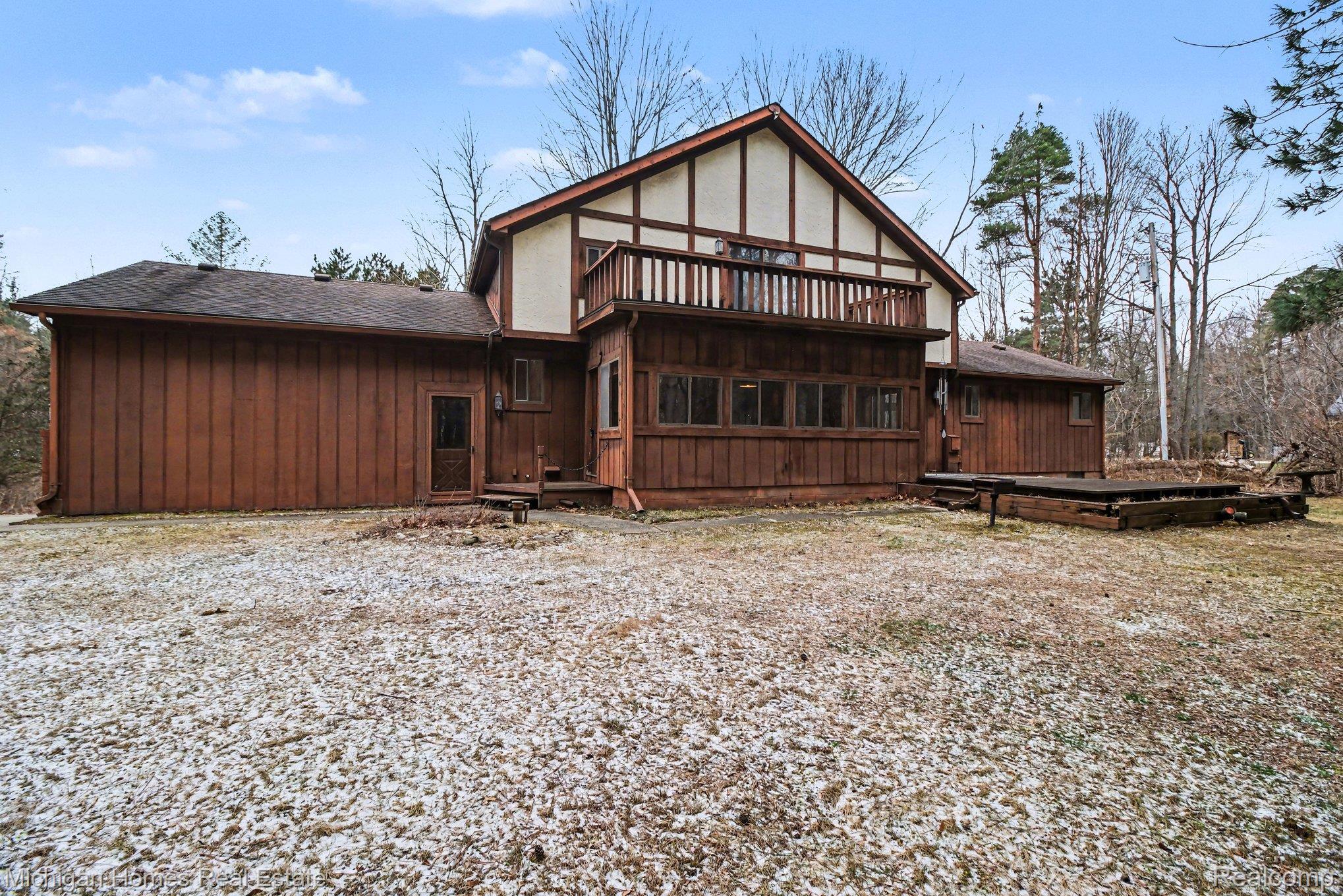 885 Rustic Village Lane