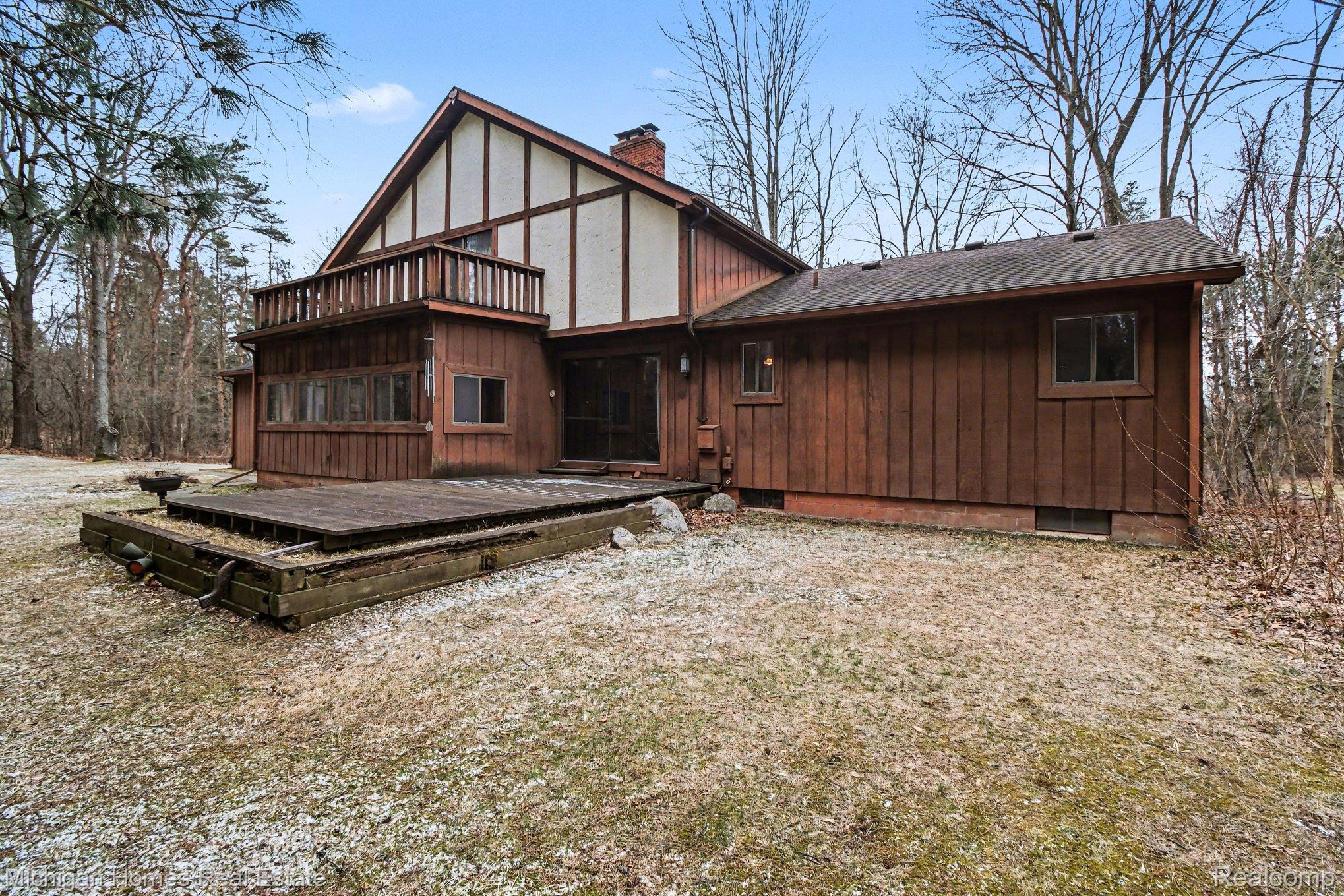 885 Rustic Village Lane