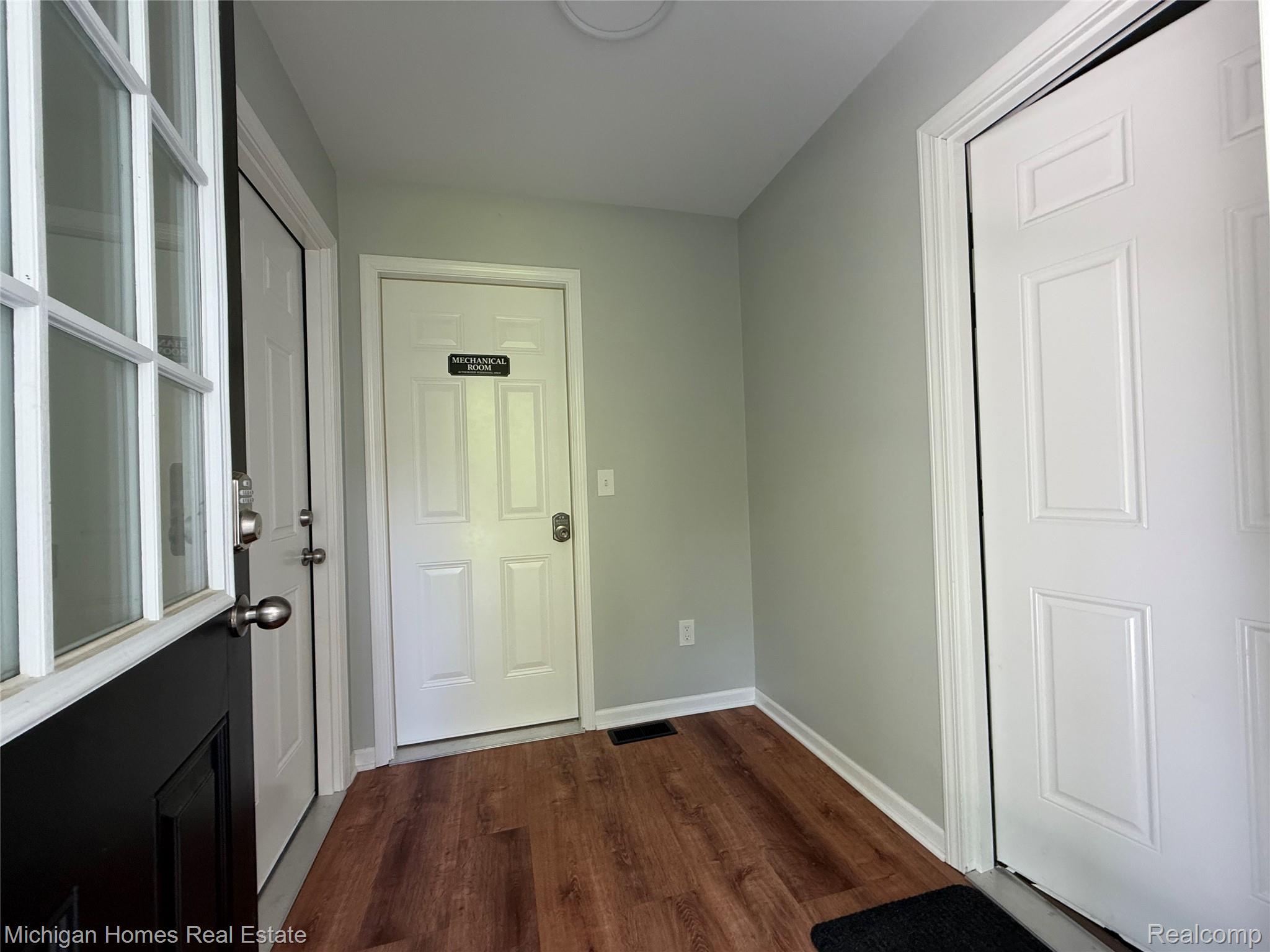 4030 S Fenton Road