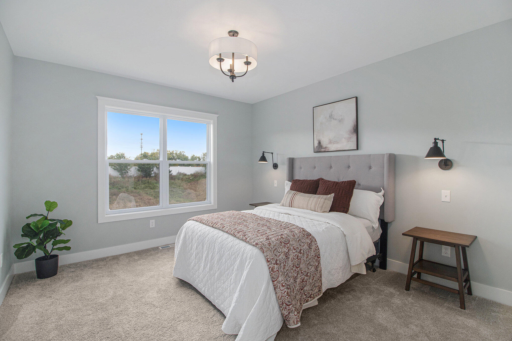 604 Sun Vale Lane, 2