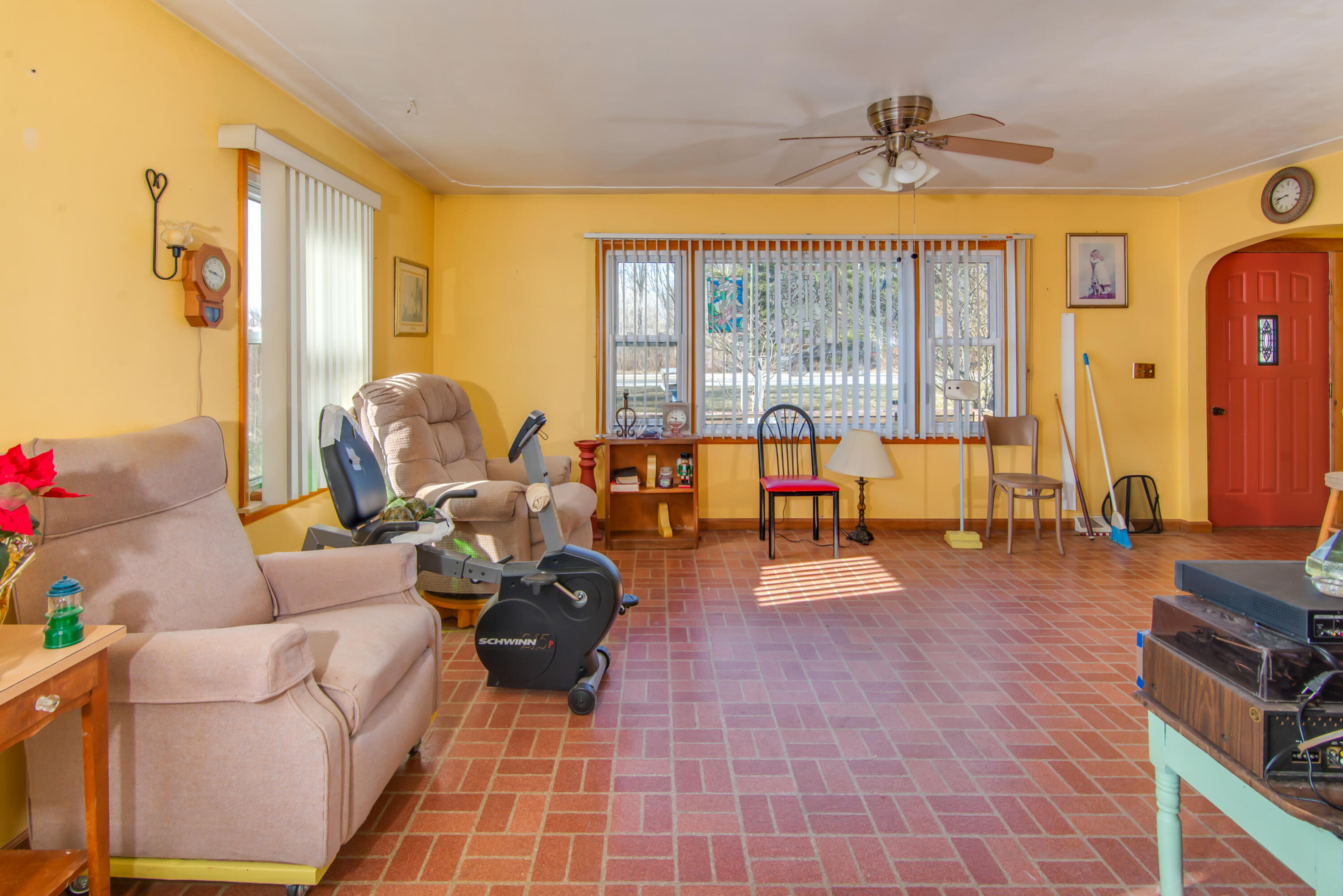 3121 Denton Road