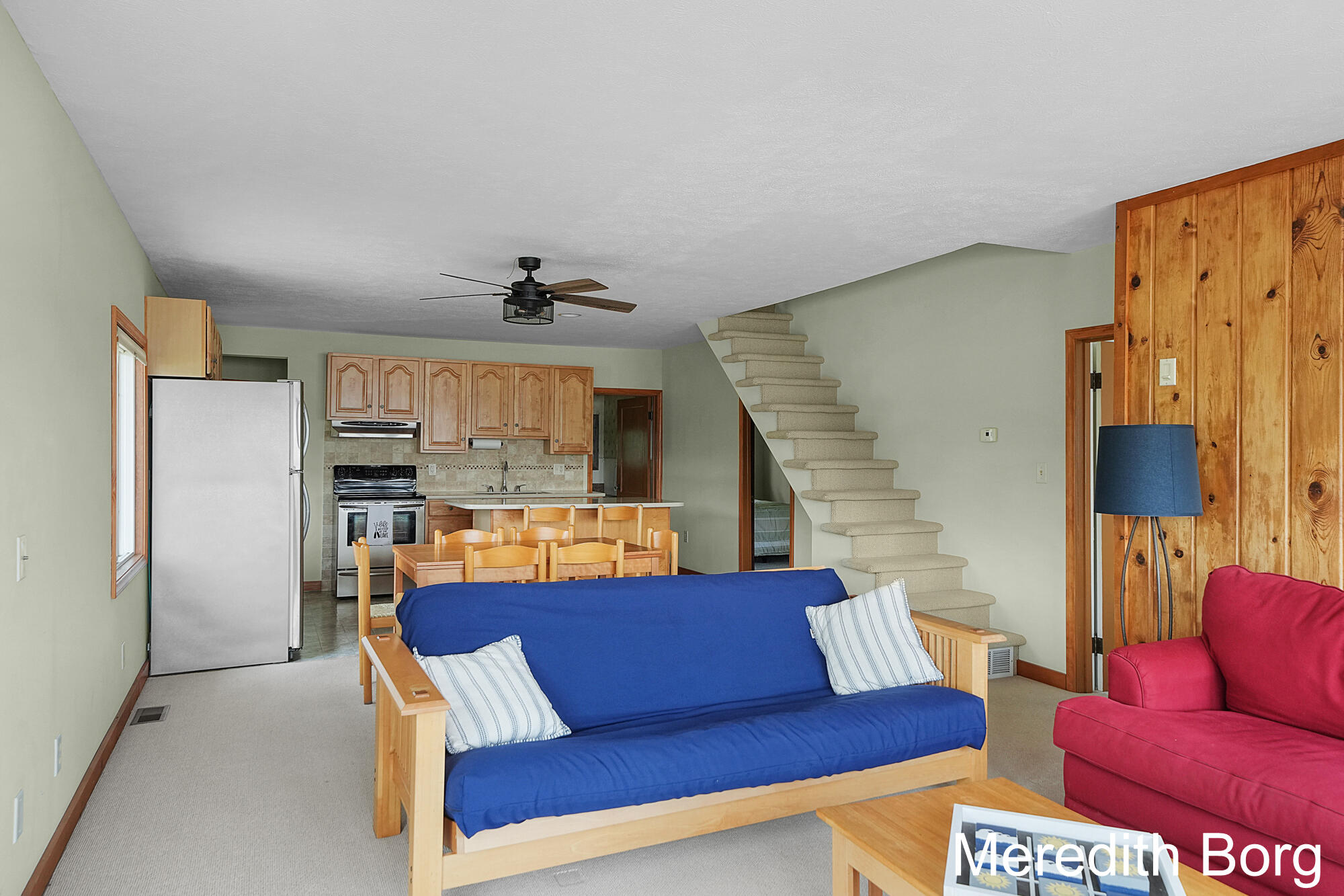 9264 Redwood Drive