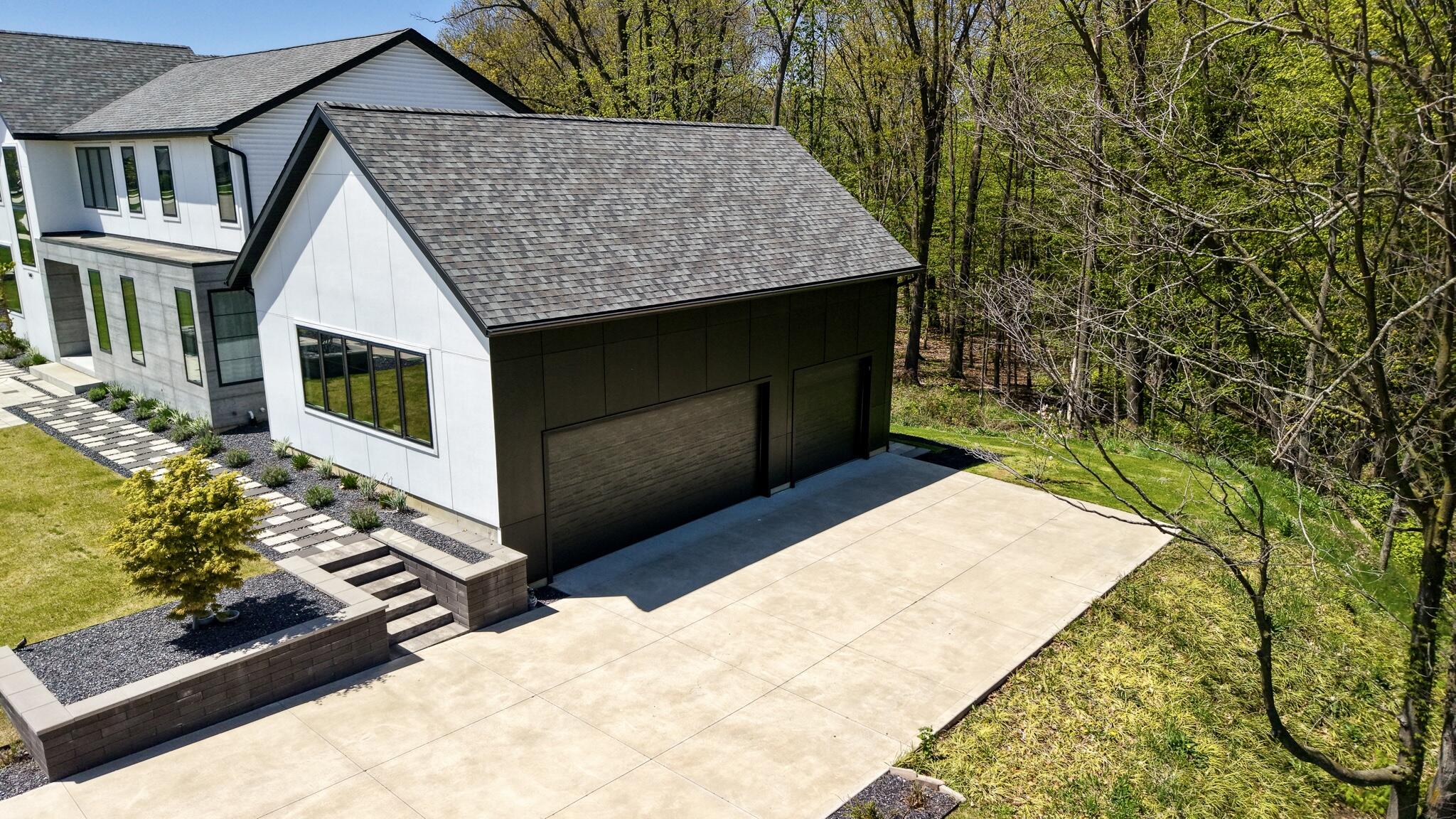 5587 Stonebridge Drive