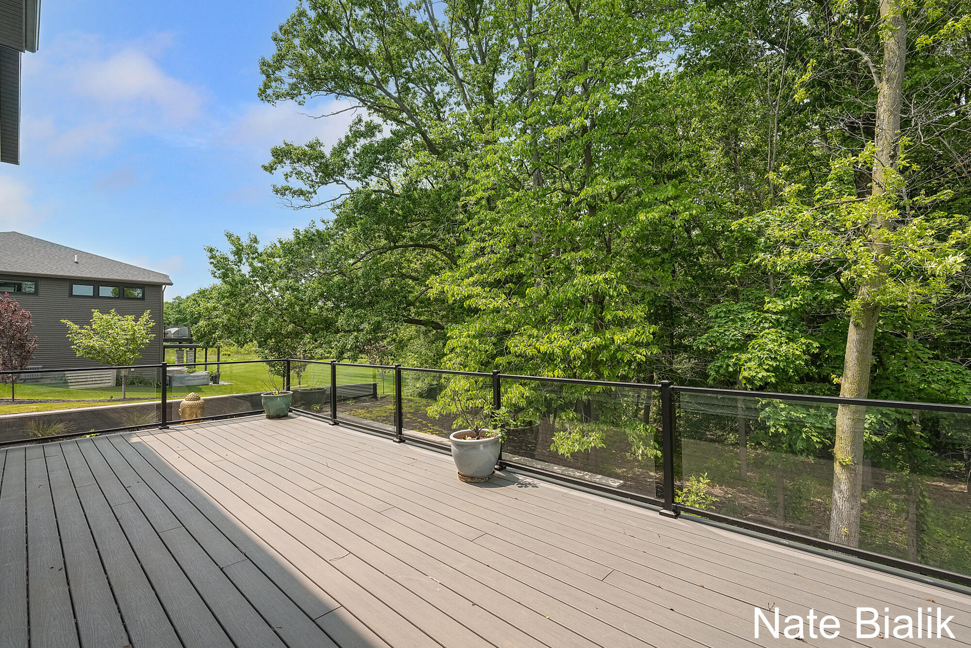 5587 Stonebridge Drive
