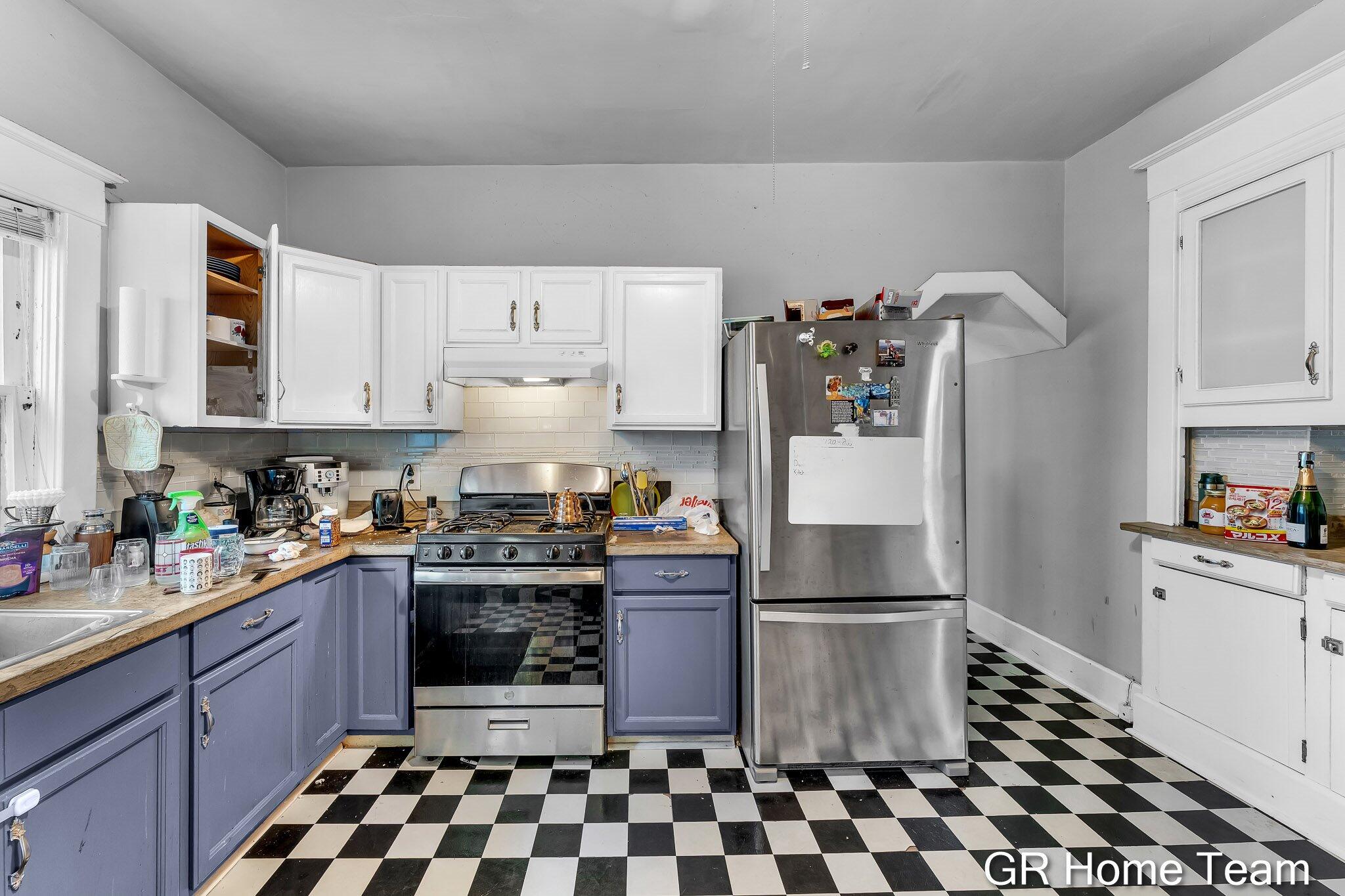 617 Atwood Street NE