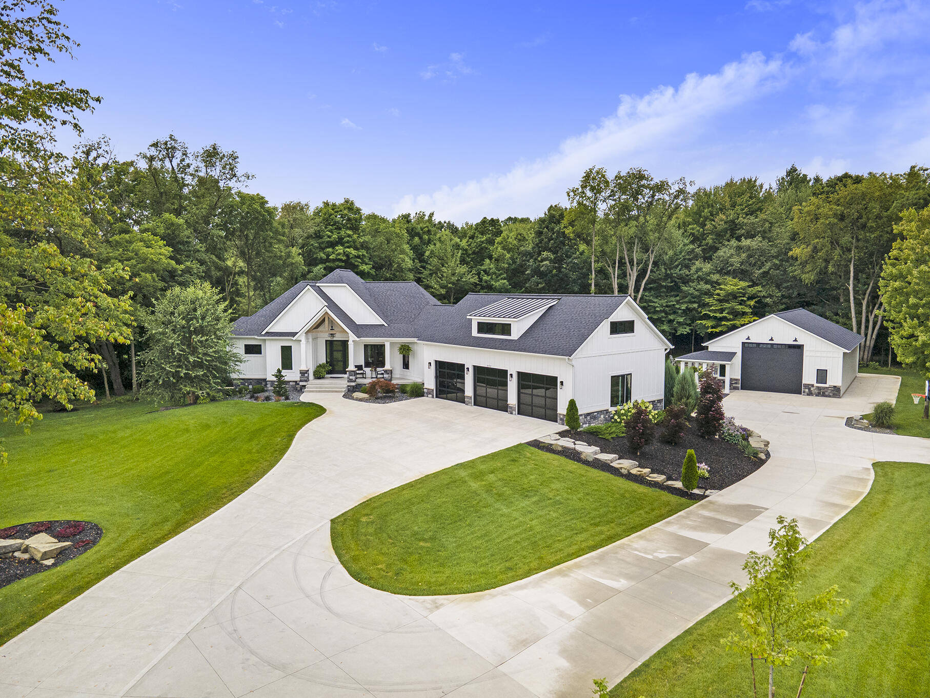 4564 34th Street