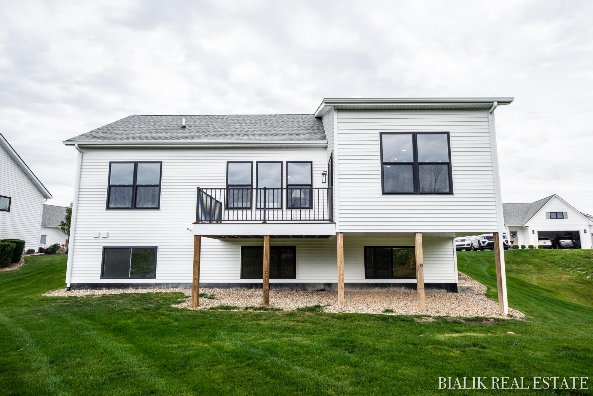 594 Sun Vale Lane