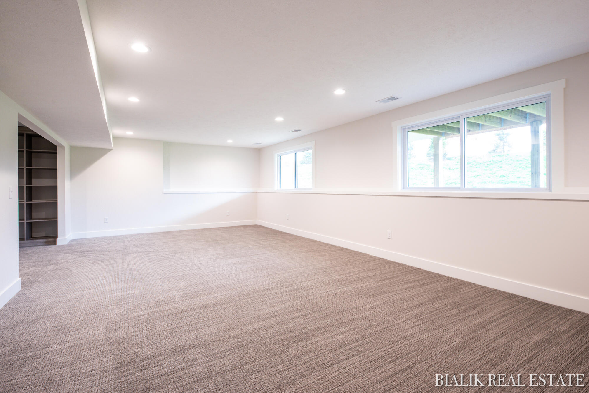 594 Sun Vale Lane