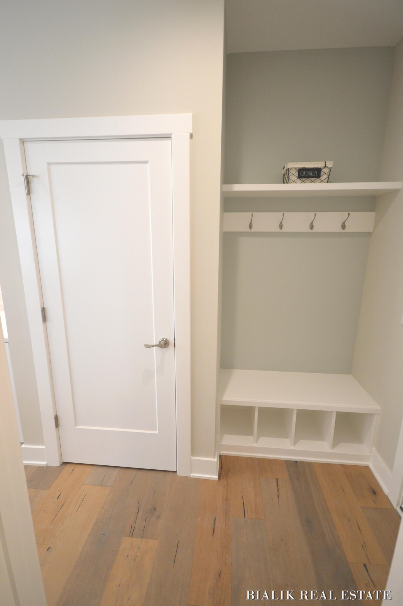 580 Sun Vale Lane 5