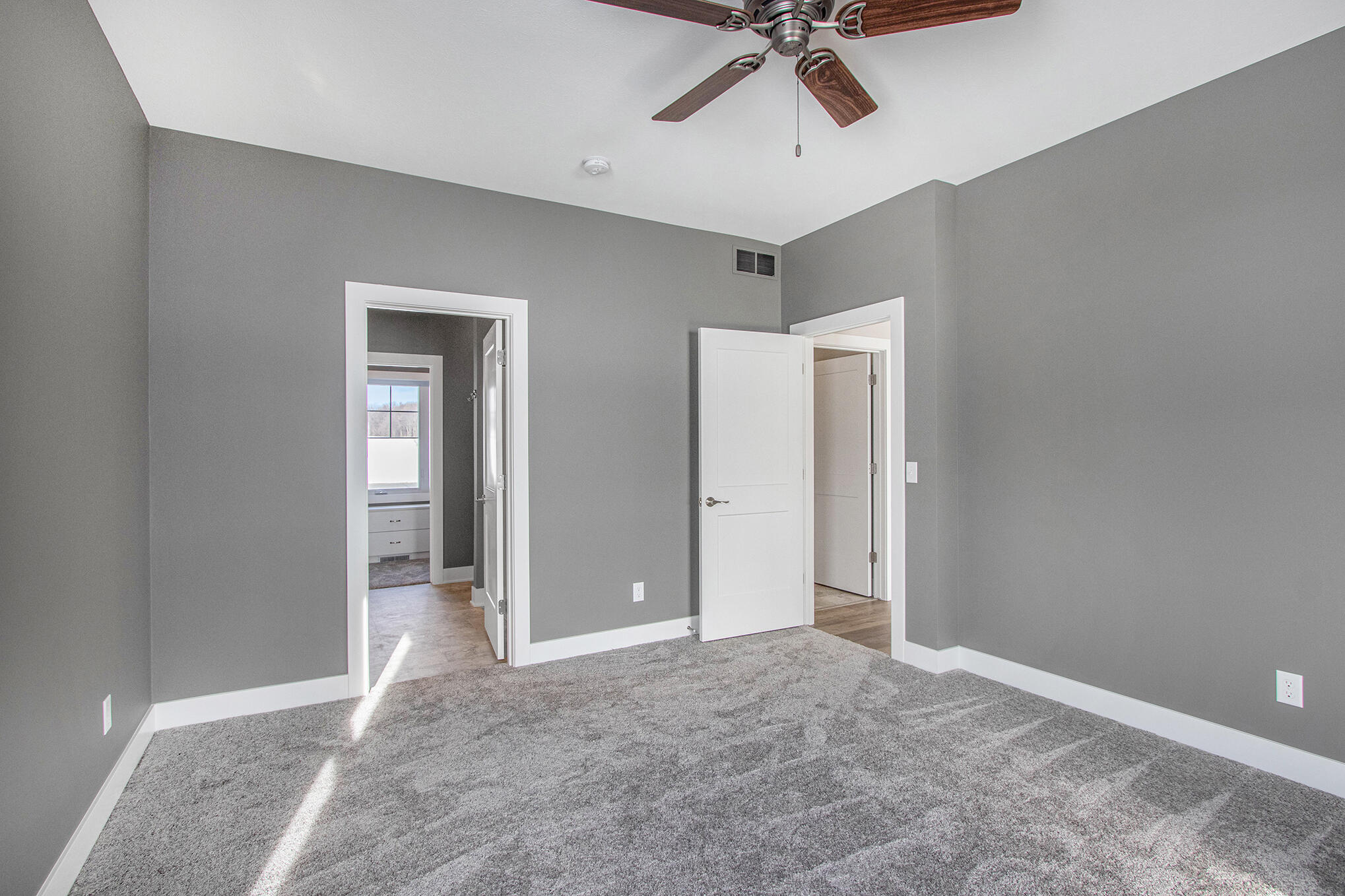 552 Sun Vale Lane