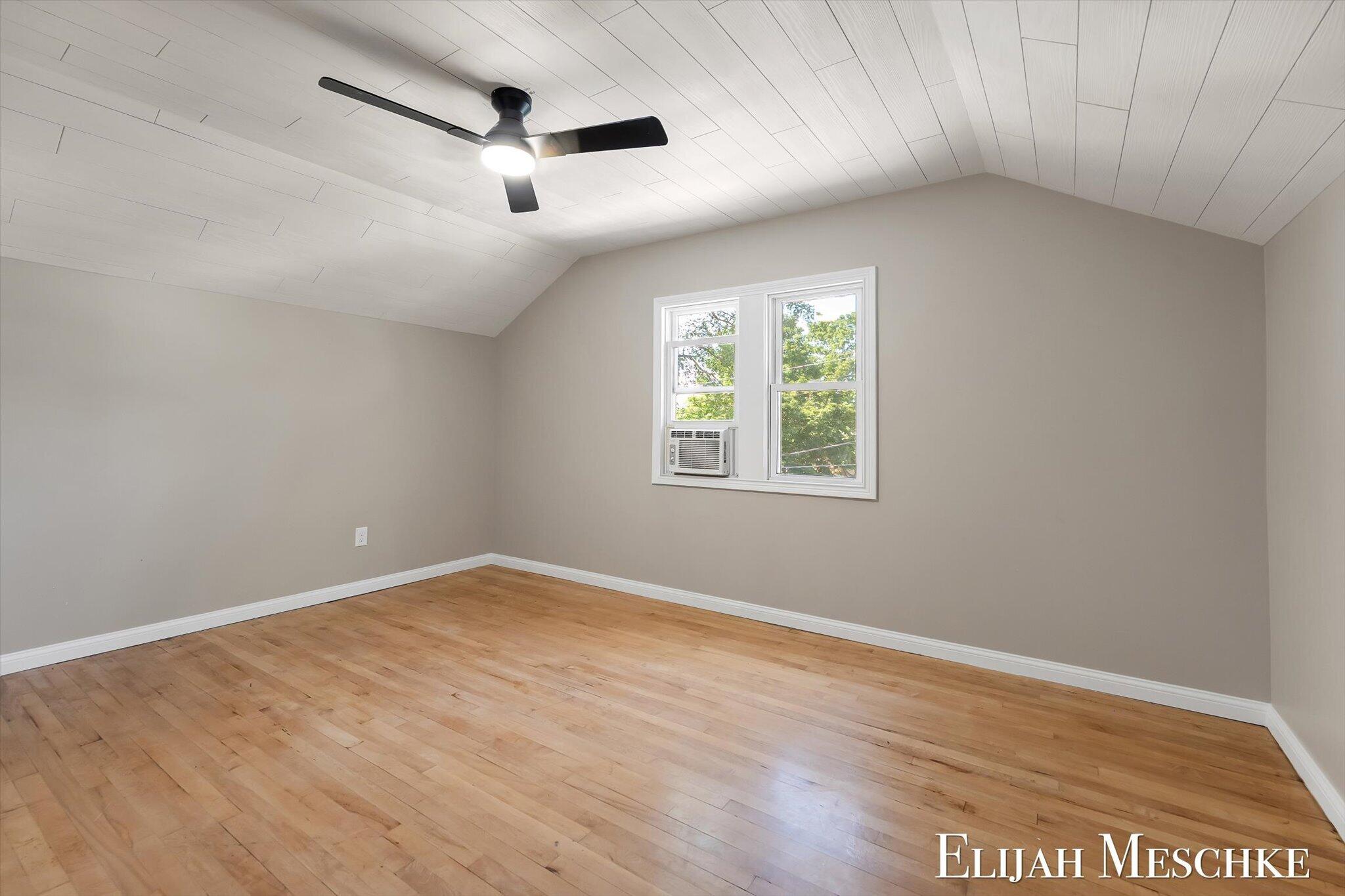 15287 Krueger Street