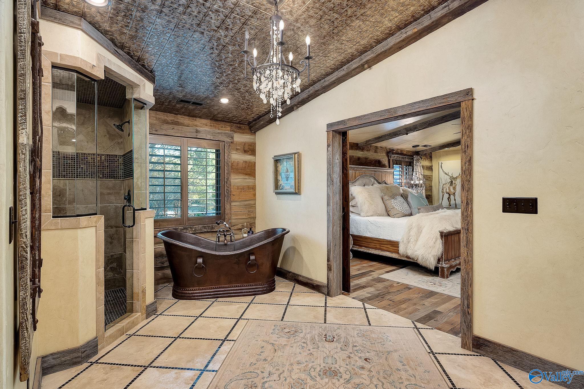 3424 Creek Path Road