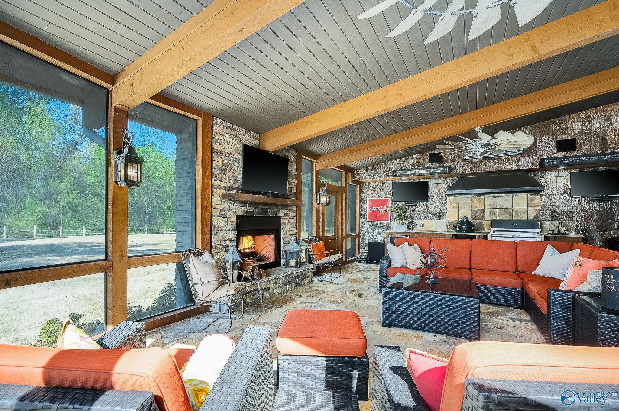 3424 Creek Path Road
