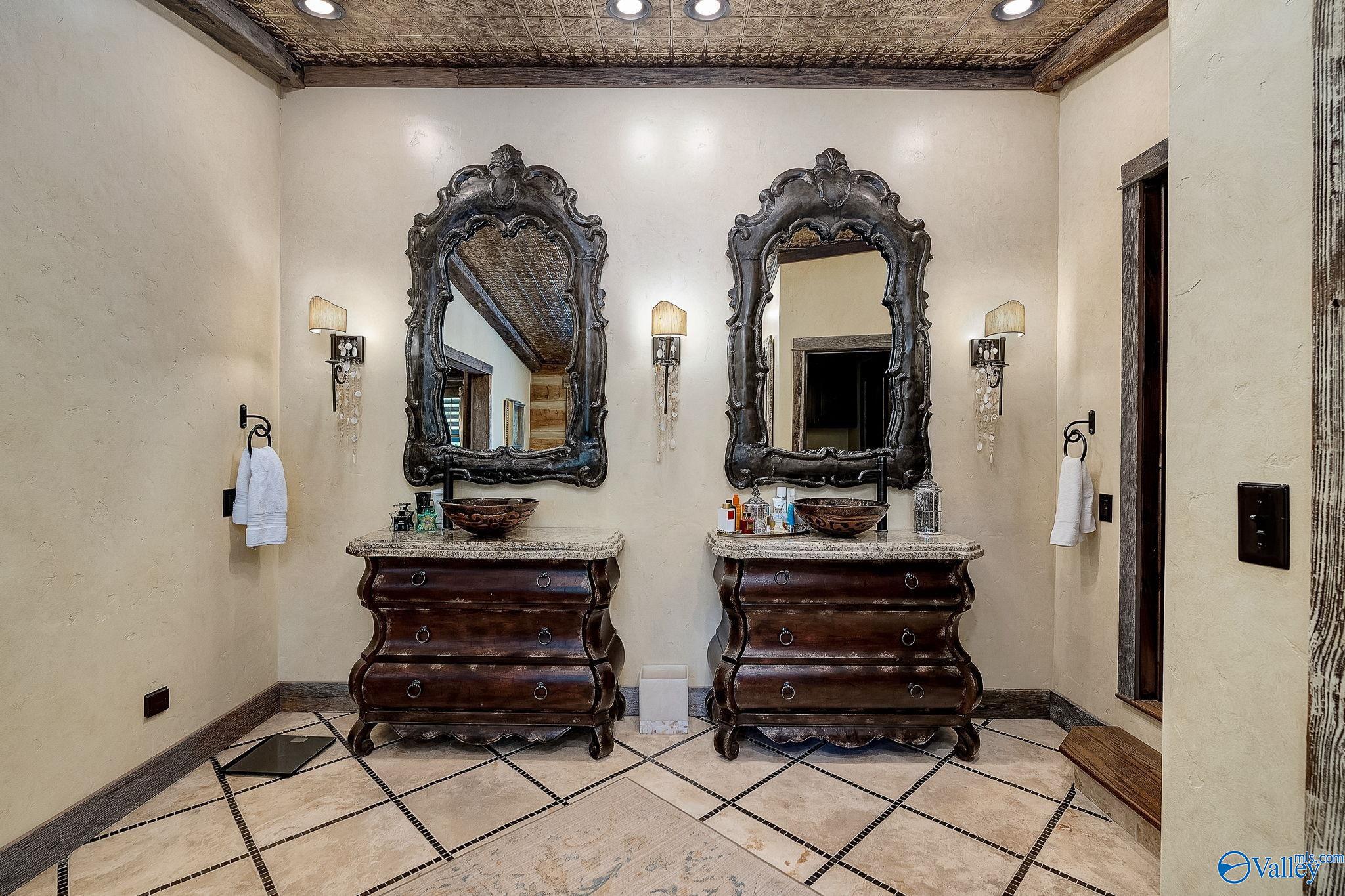 3424 Creek Path Road