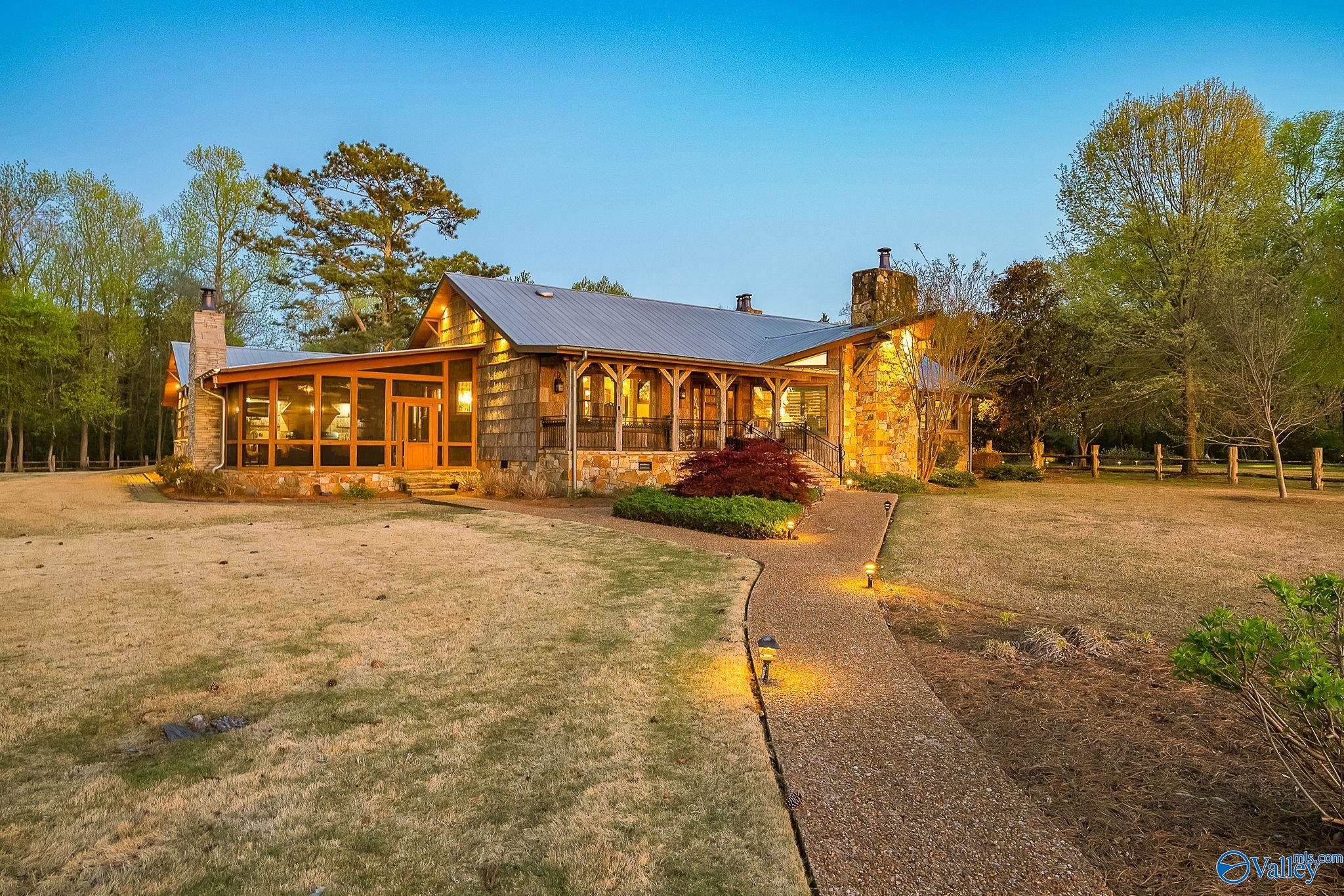 3424 Creek Path Road
