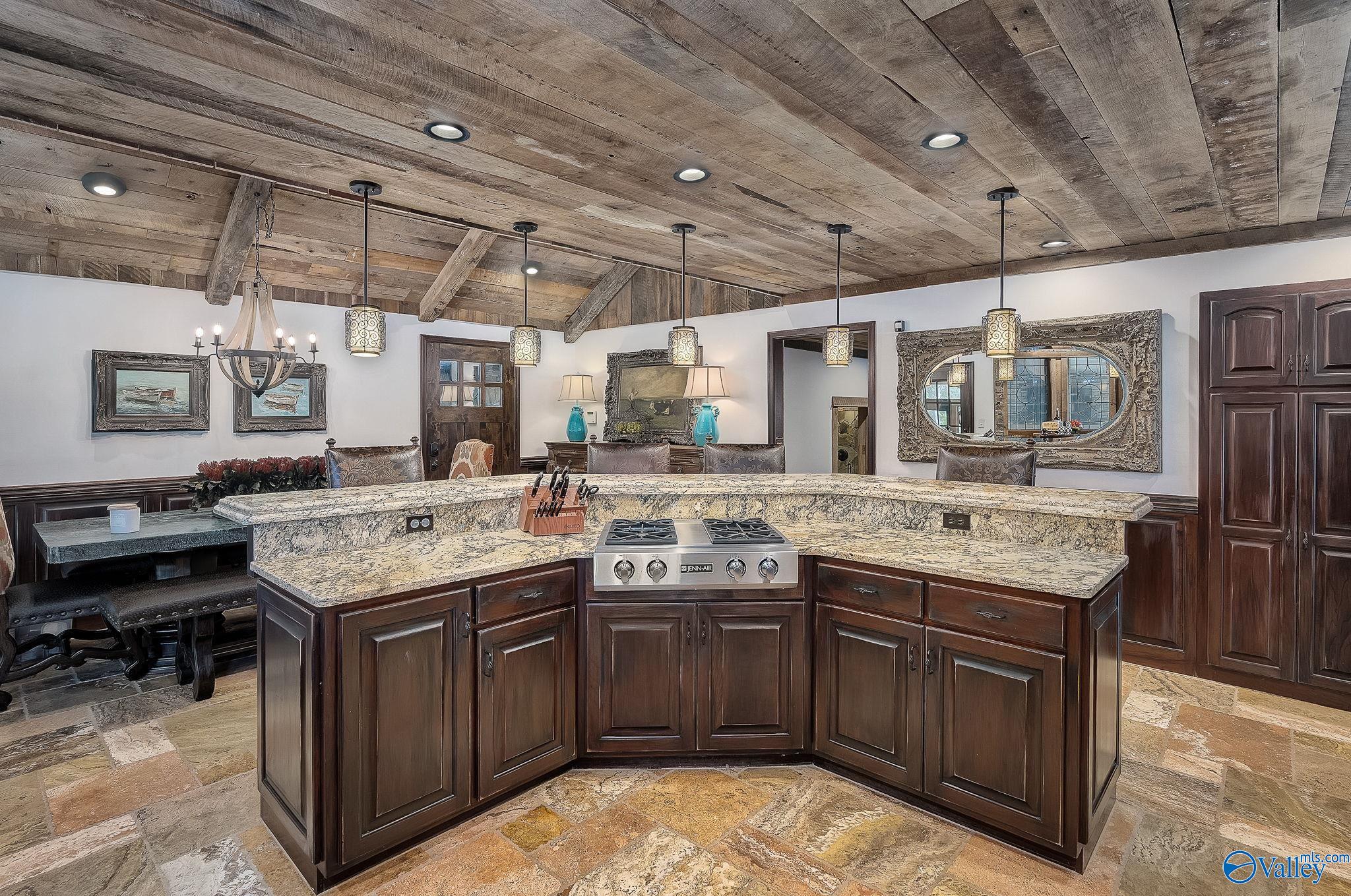 3424 Creek Path Road