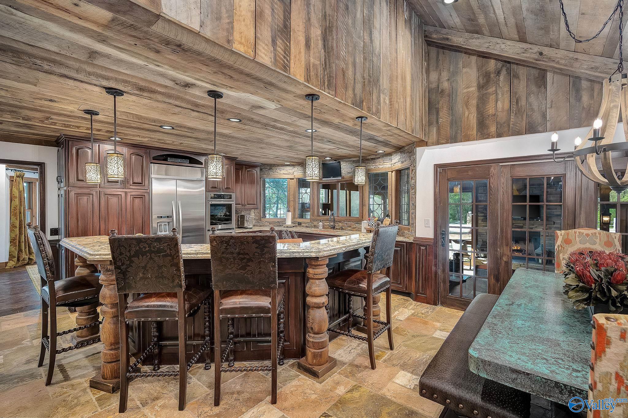 3424 Creek Path Road