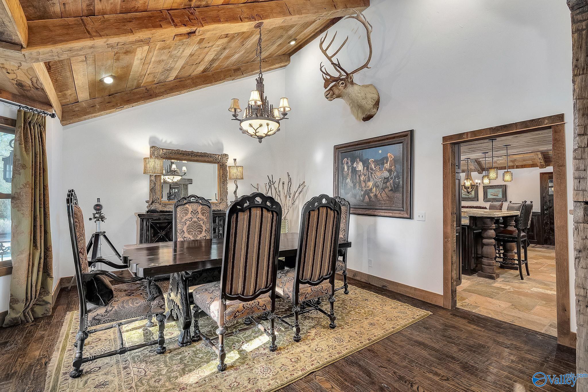 3424 Creek Path Road