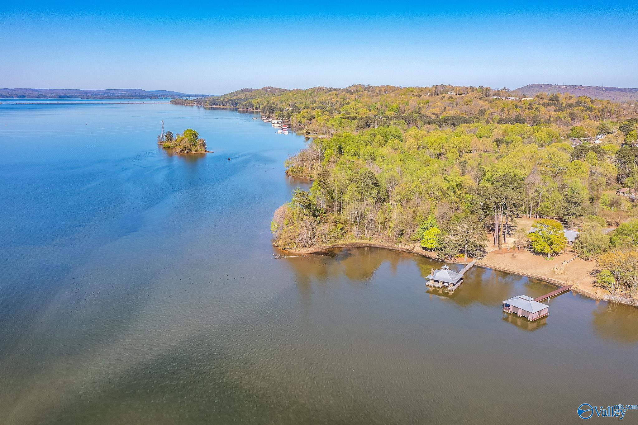 3424 Creek Path Road