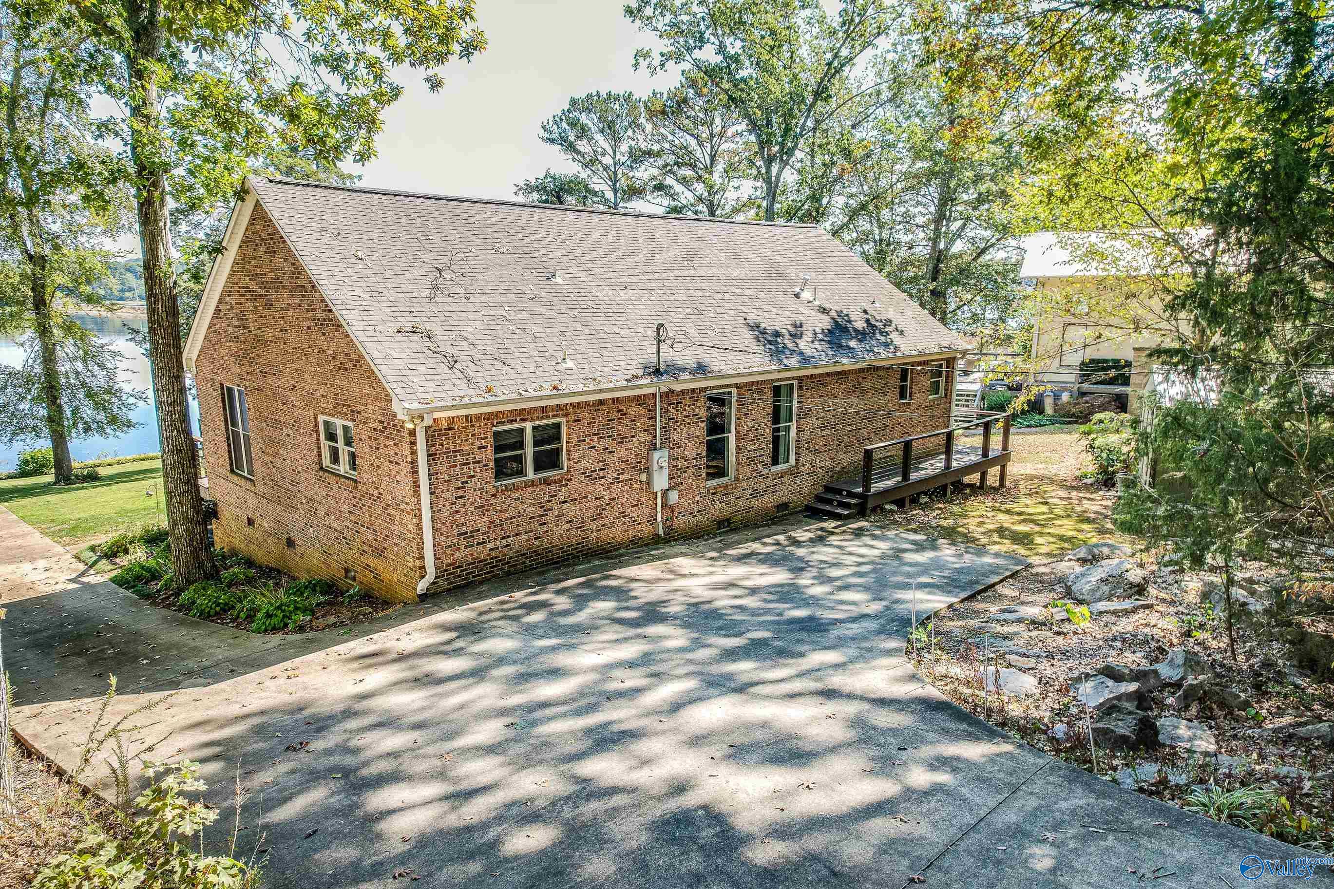 42 E Shady Lane Road