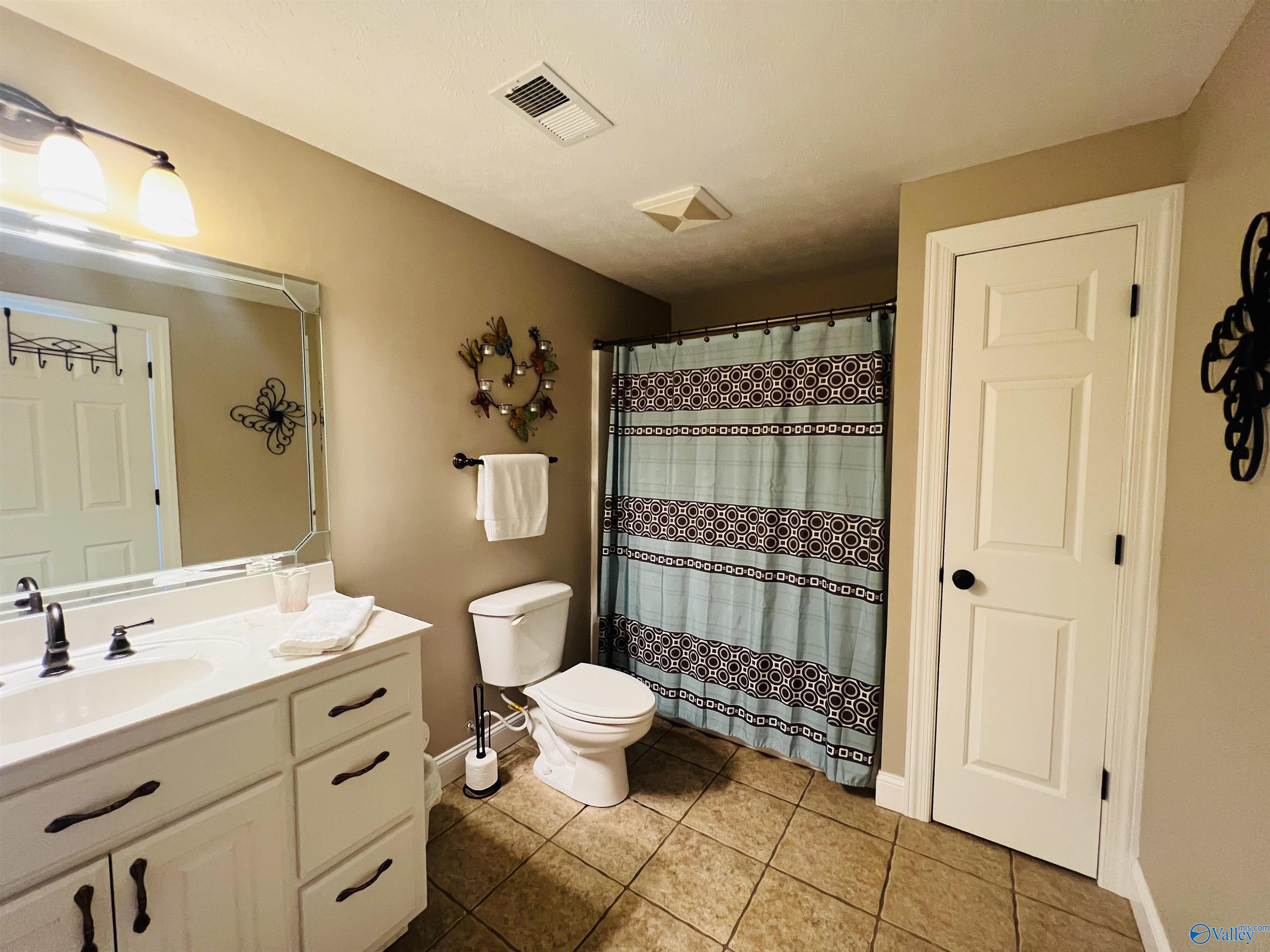 1577 Buck Island Drive