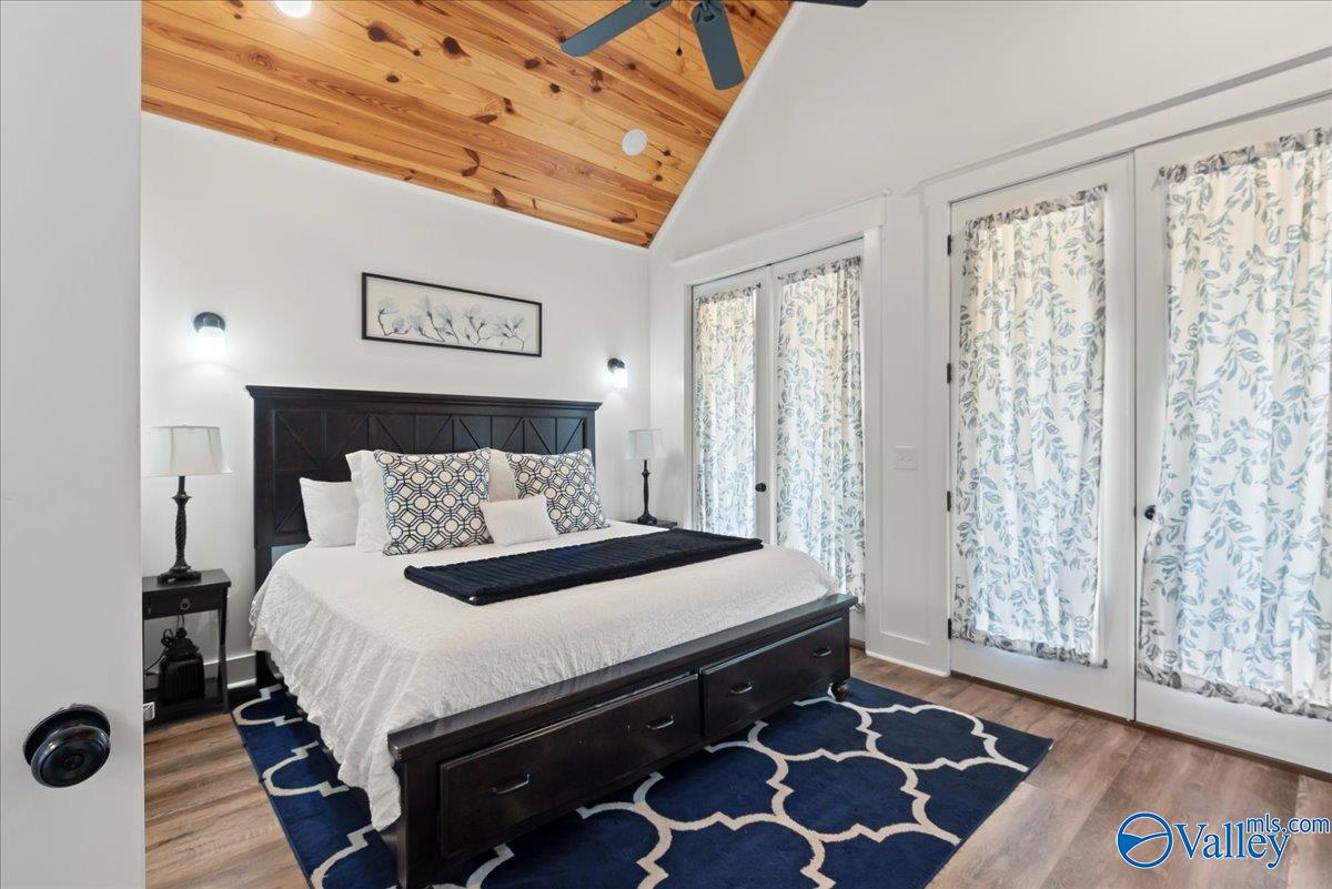 3226 Hardin Road