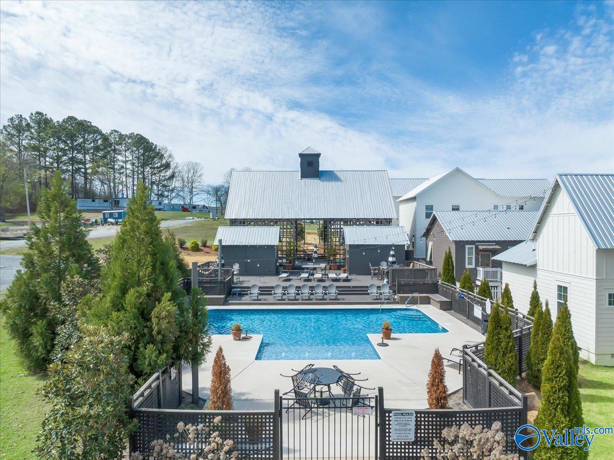 3226 Hardin Road