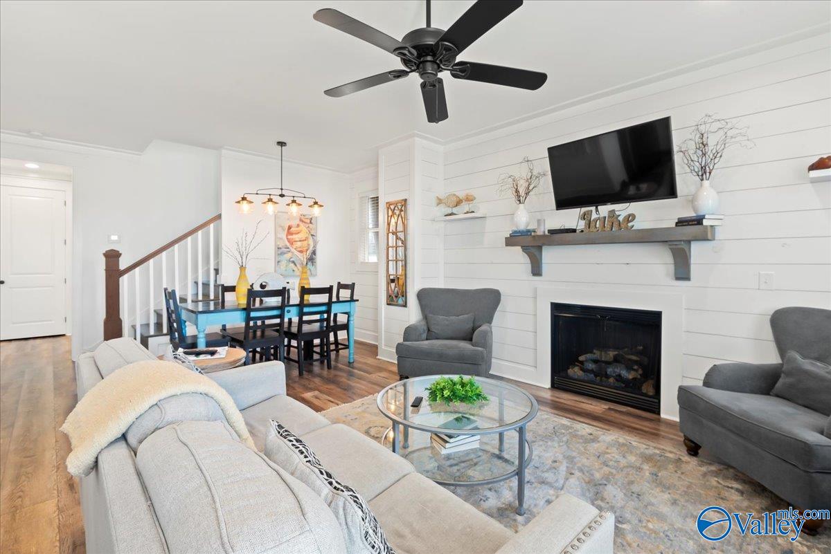 3226 Hardin Road