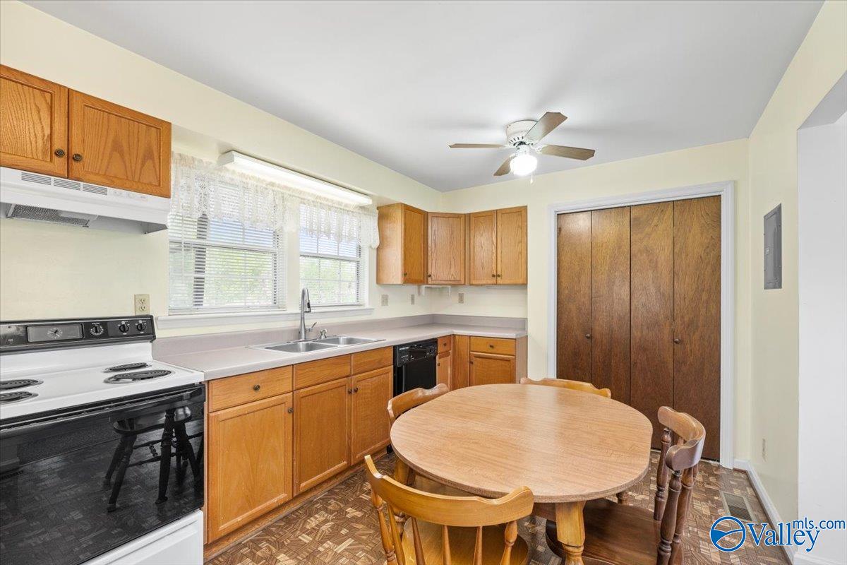1065 Menominee Road