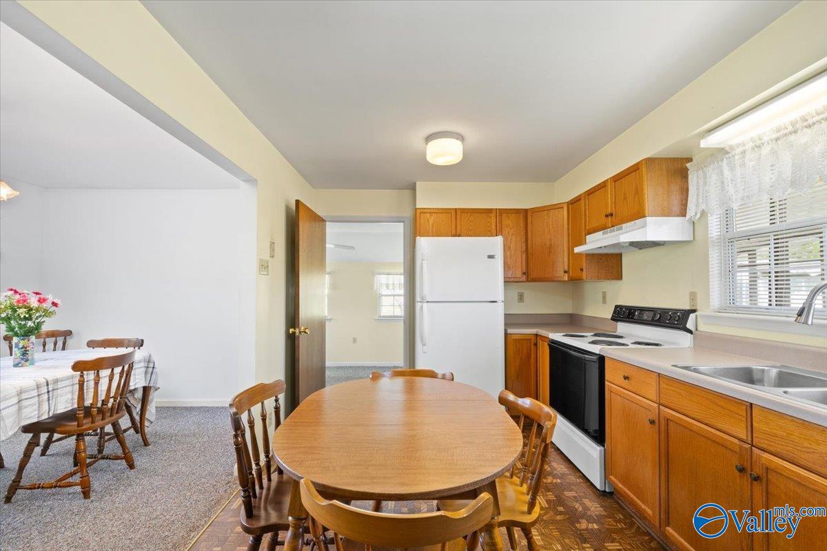 1065 Menominee Road