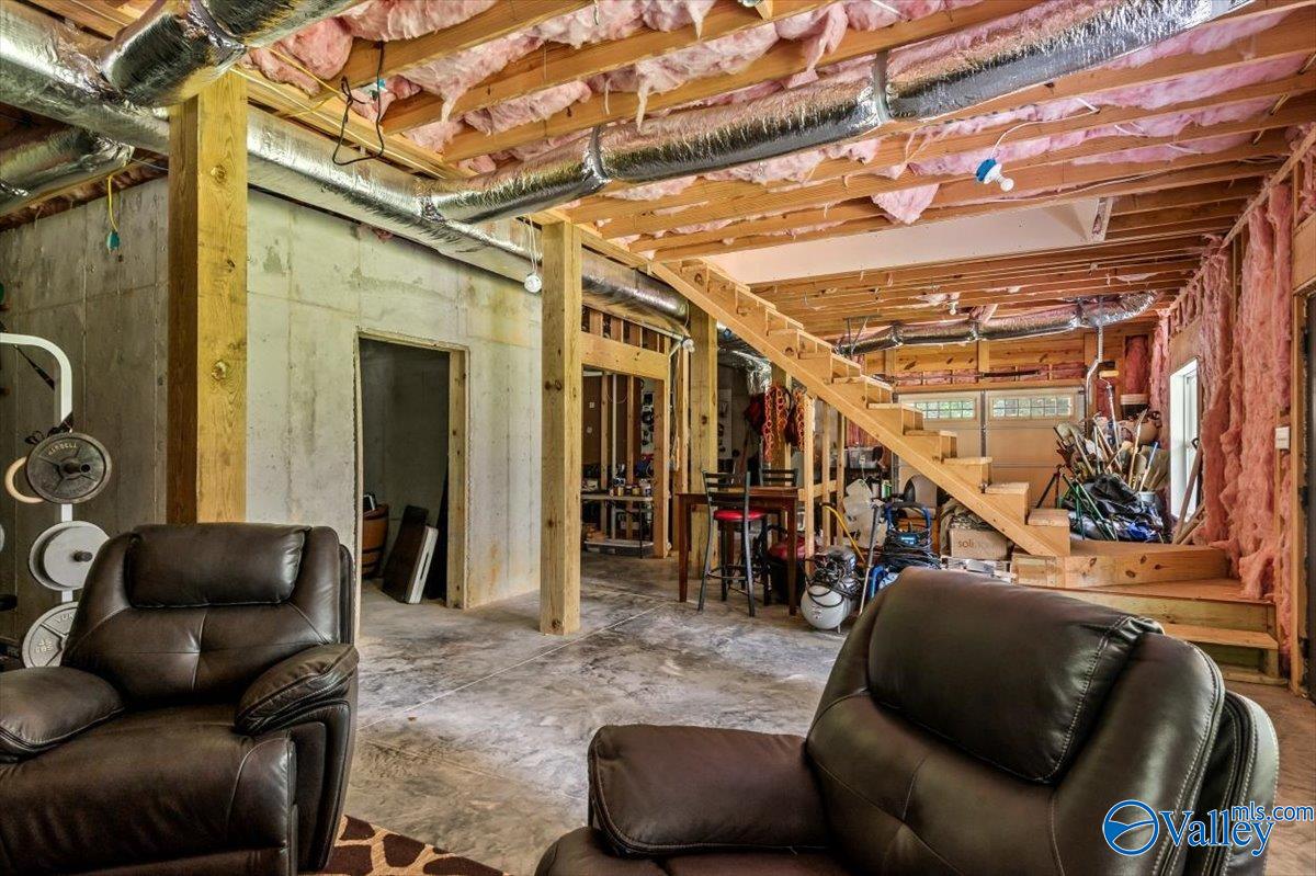 2550 White Elephant Road