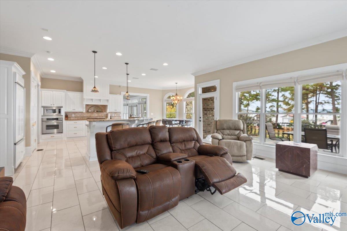 1389 Signal Point Road