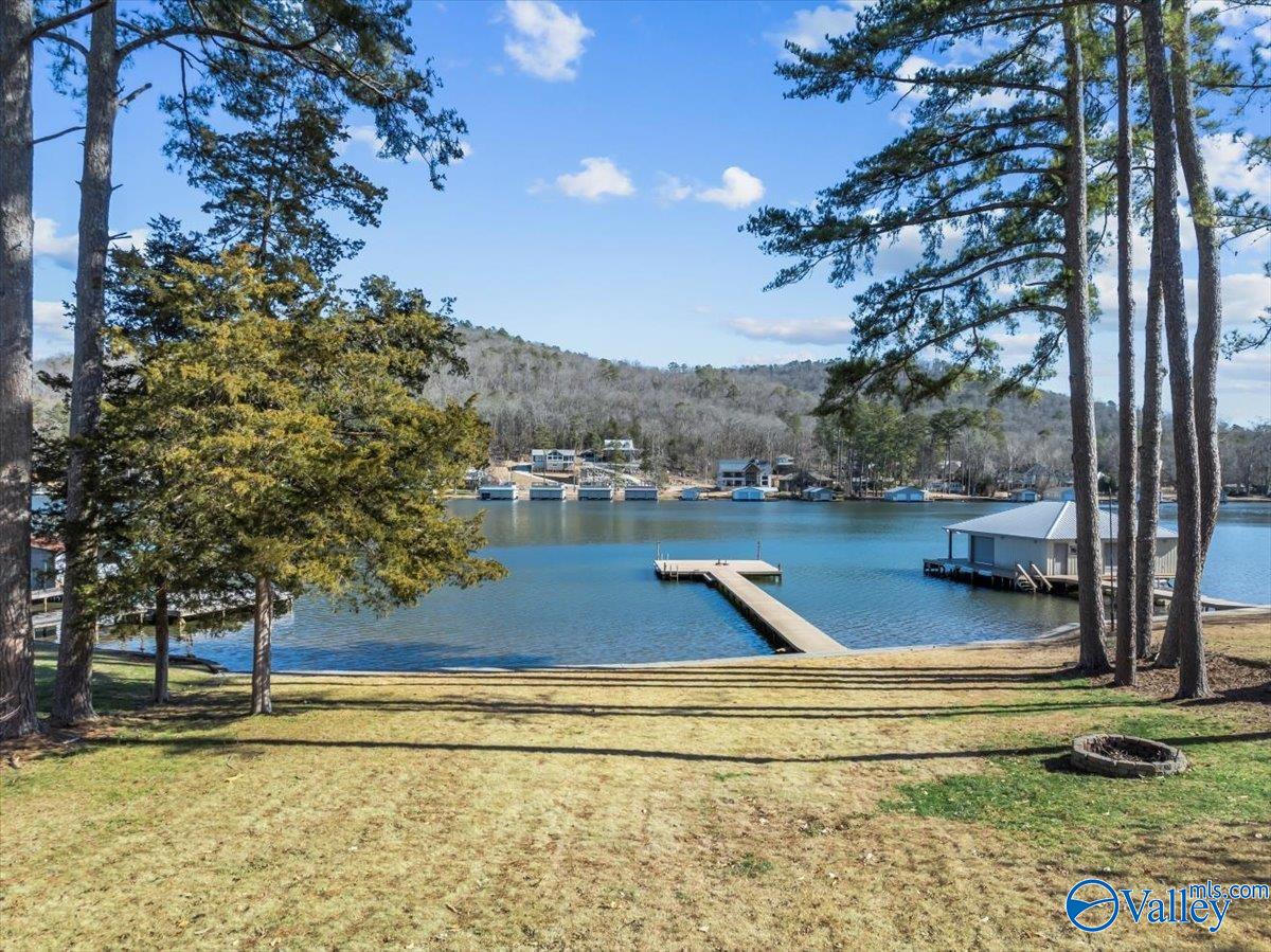 746 Honeycomb Road