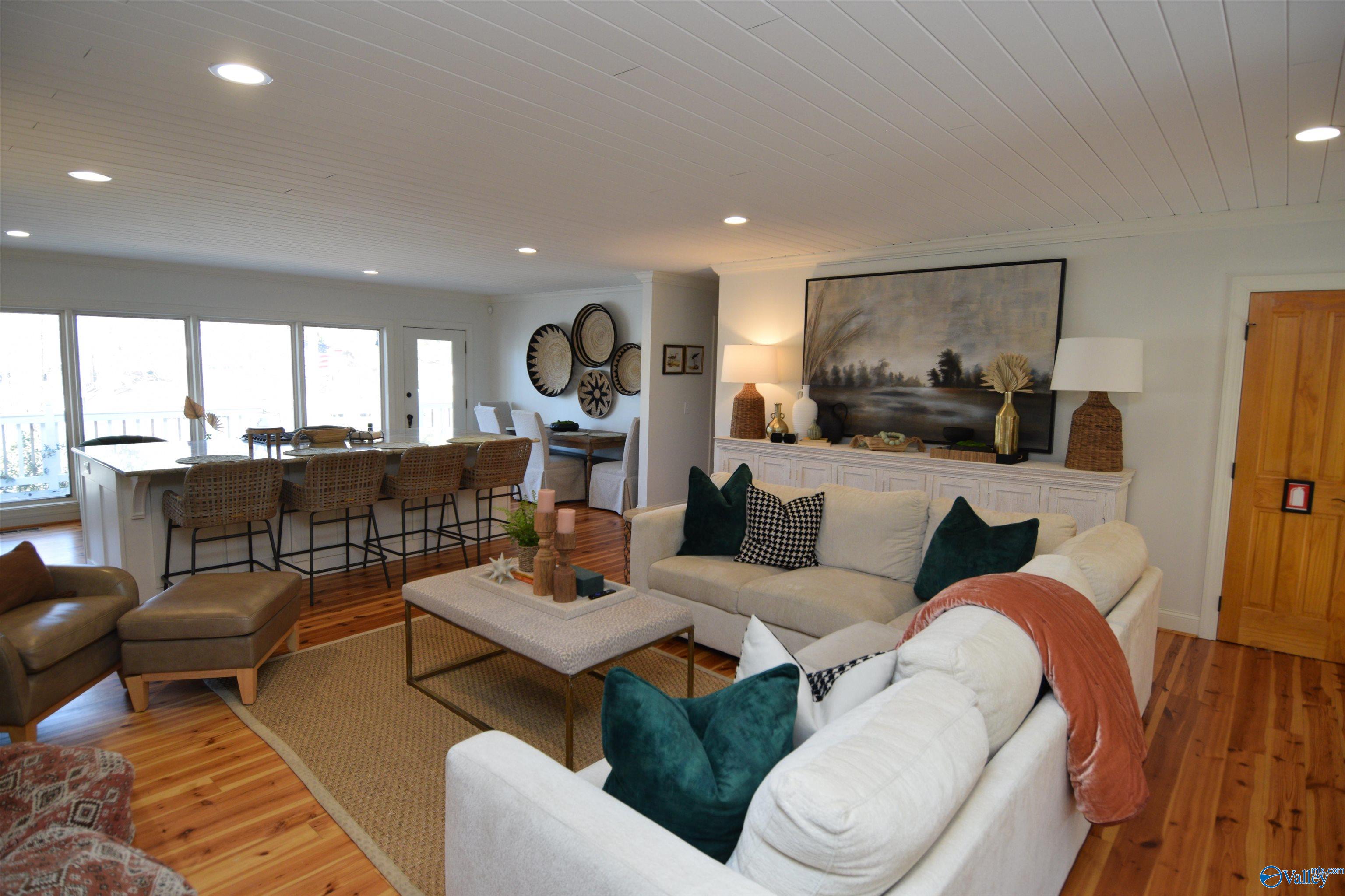 4432 Leaning Beach Drive