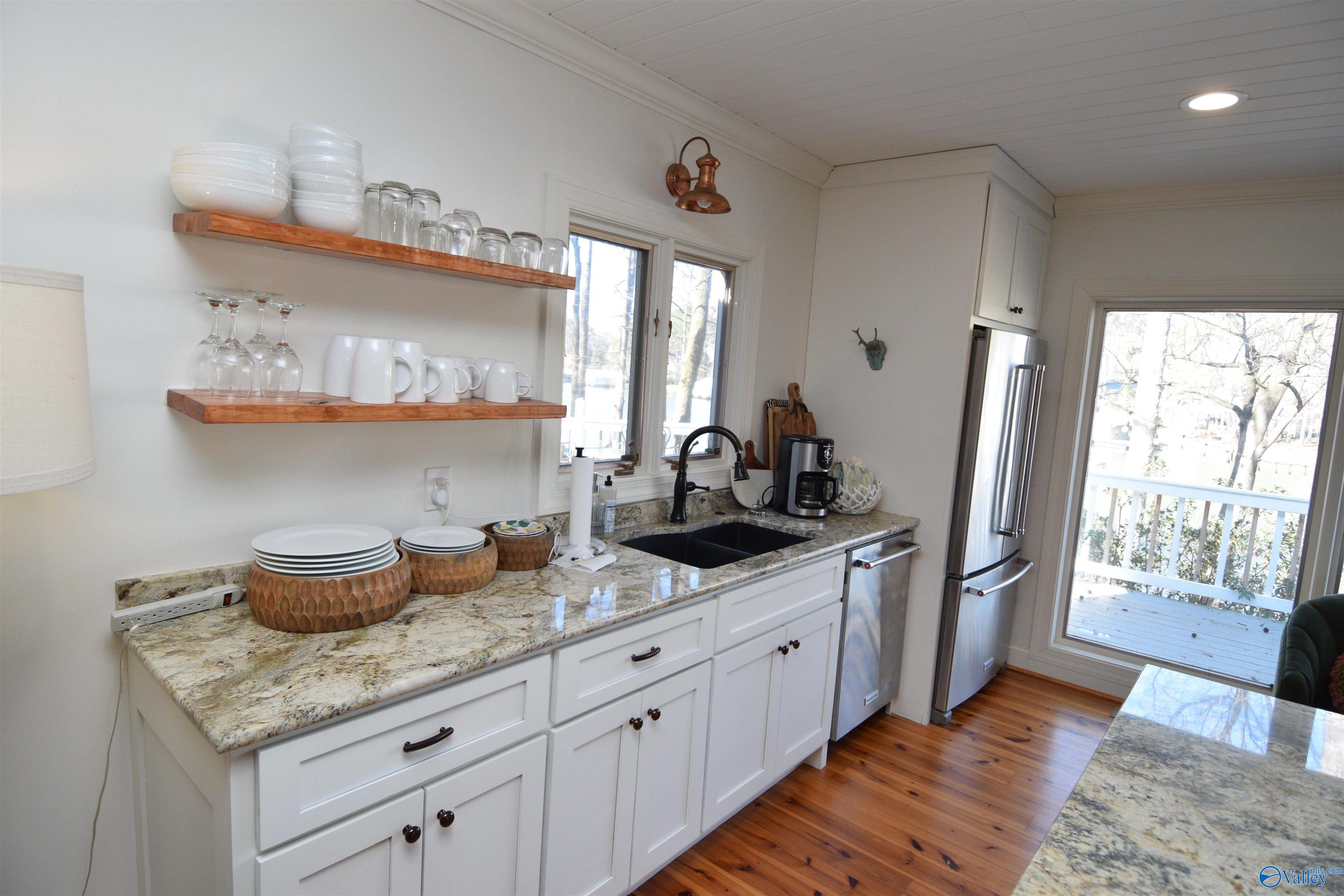 4432 Leaning Beach Drive