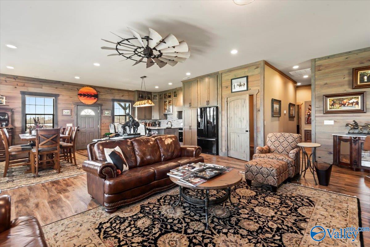 101 Browns Creek Road
