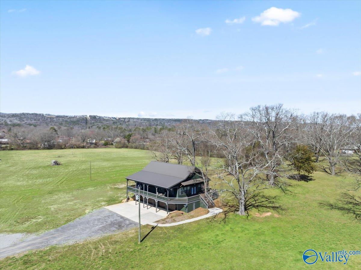 101 Browns Creek Road