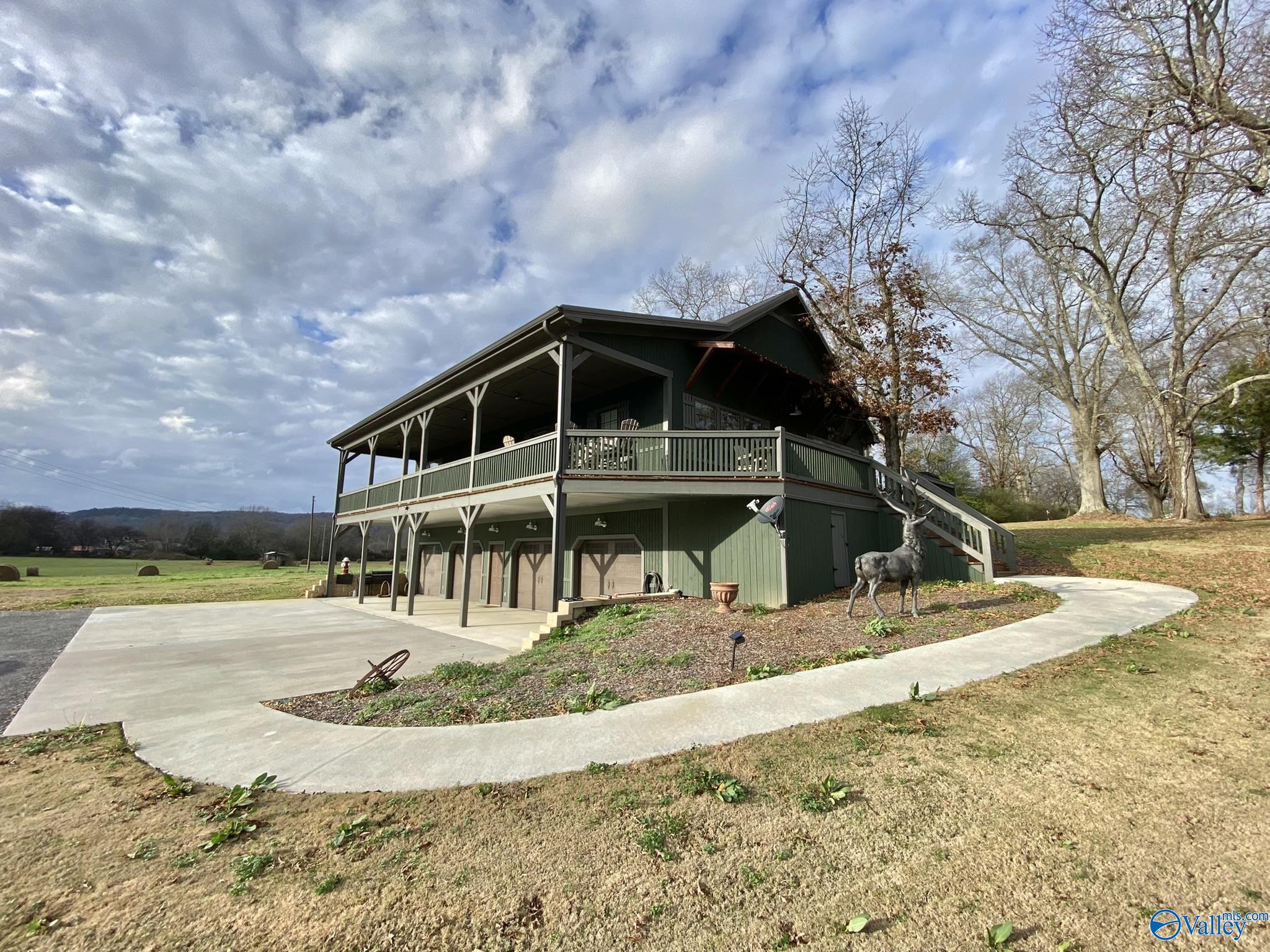 101 Browns Creek Road