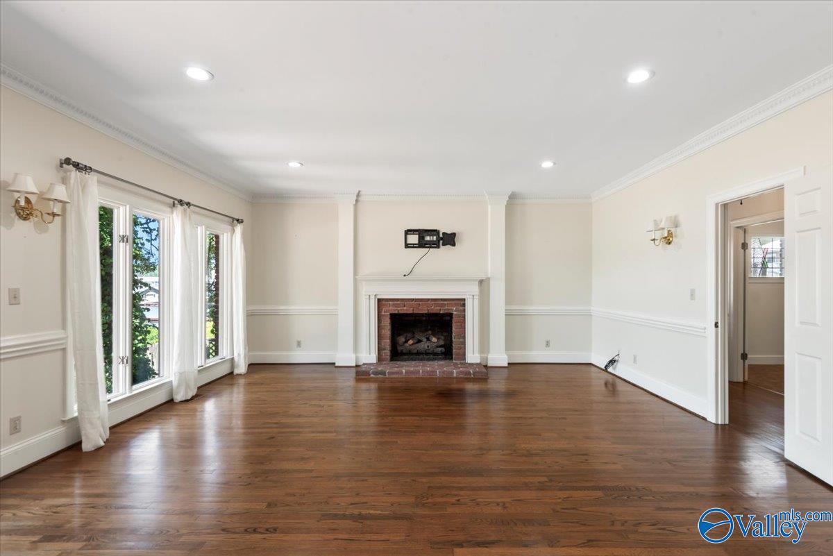 1800 Wyeth Drive