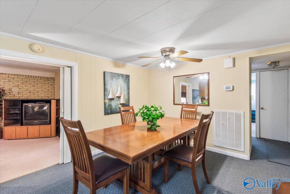 1671 Point Of Pines