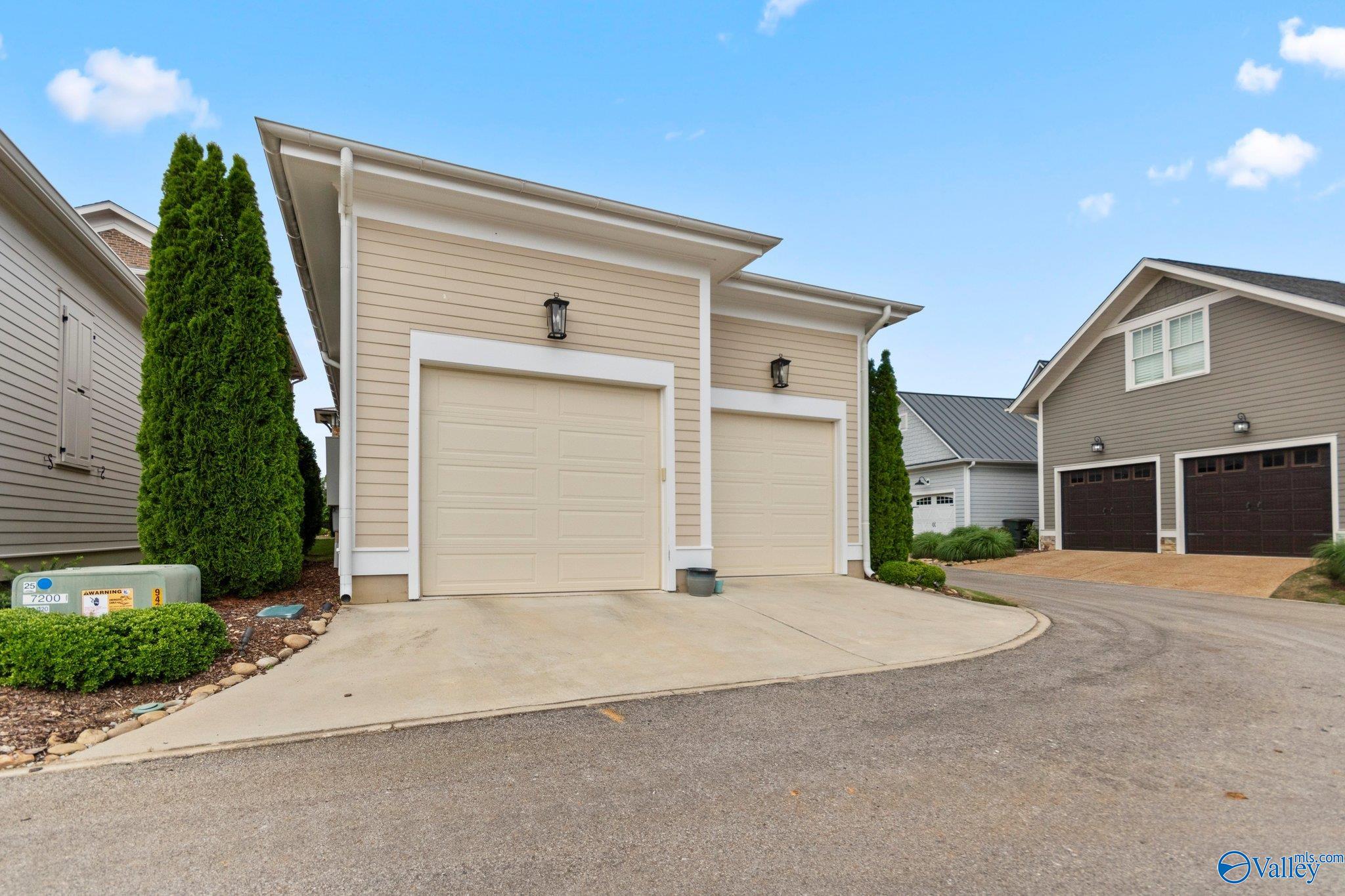 3 Ahearn Lane SE