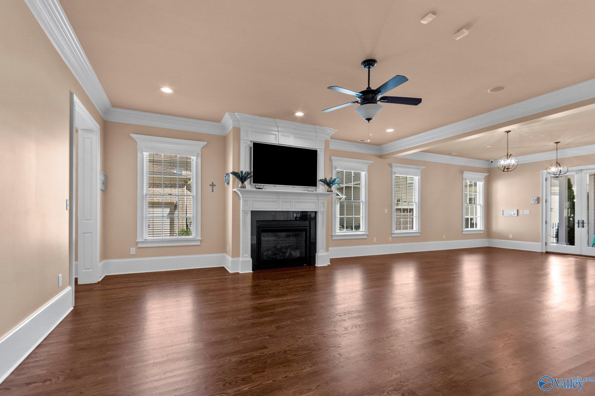 3 Ahearn Lane SE