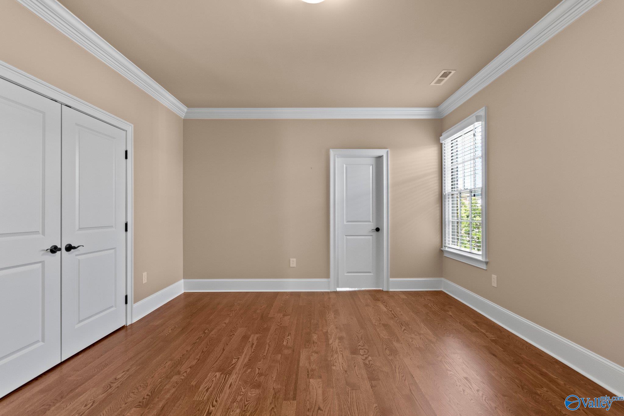 3 Ahearn Lane SE